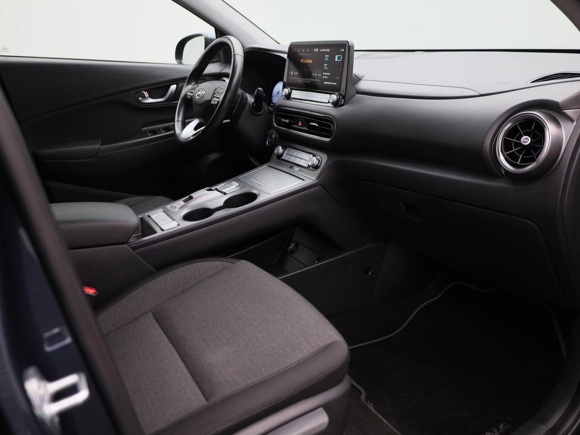 Hyundai-Kona-image-39