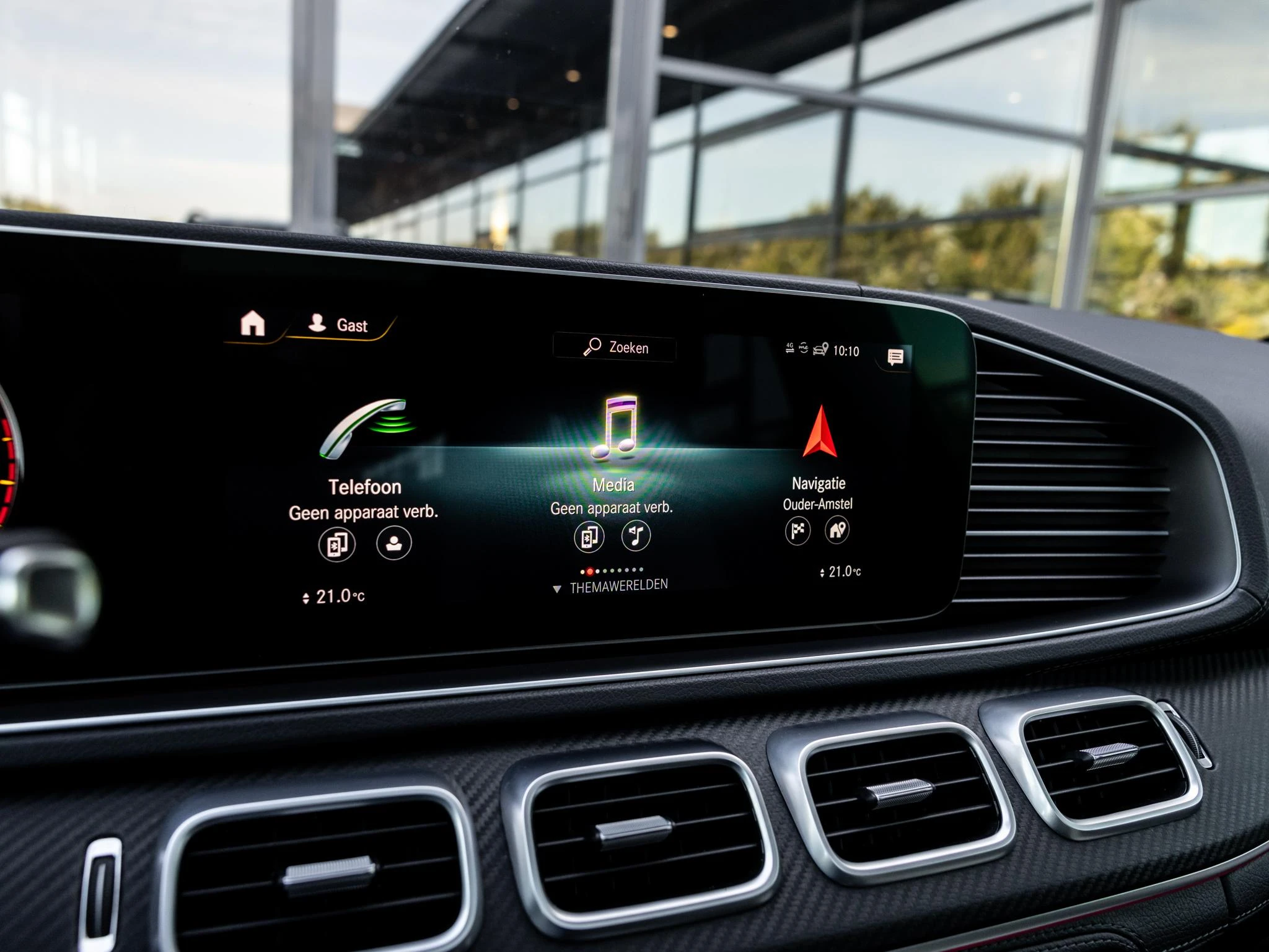 Mercedes-Benz-GLE-image-23