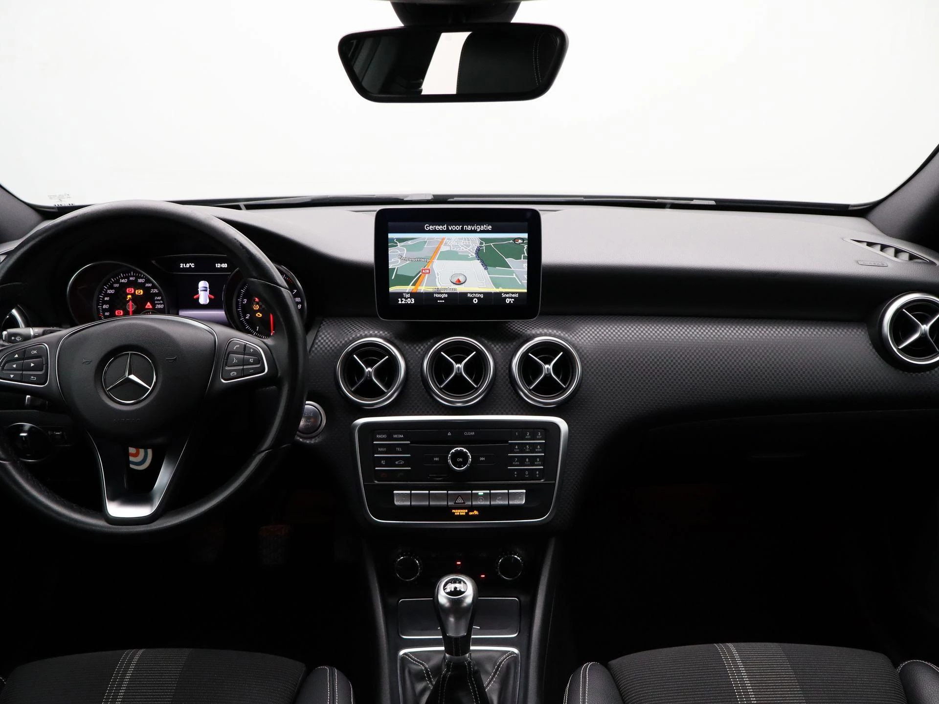 Mercedes-Benz-A-Klasse-image-30