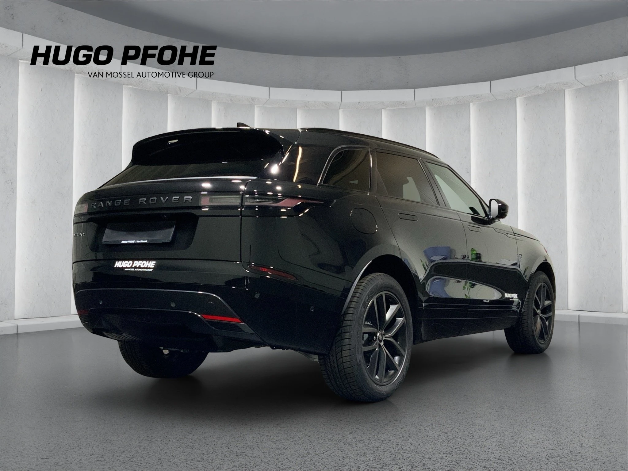 Land Rover-Range Rover Velar-image-1