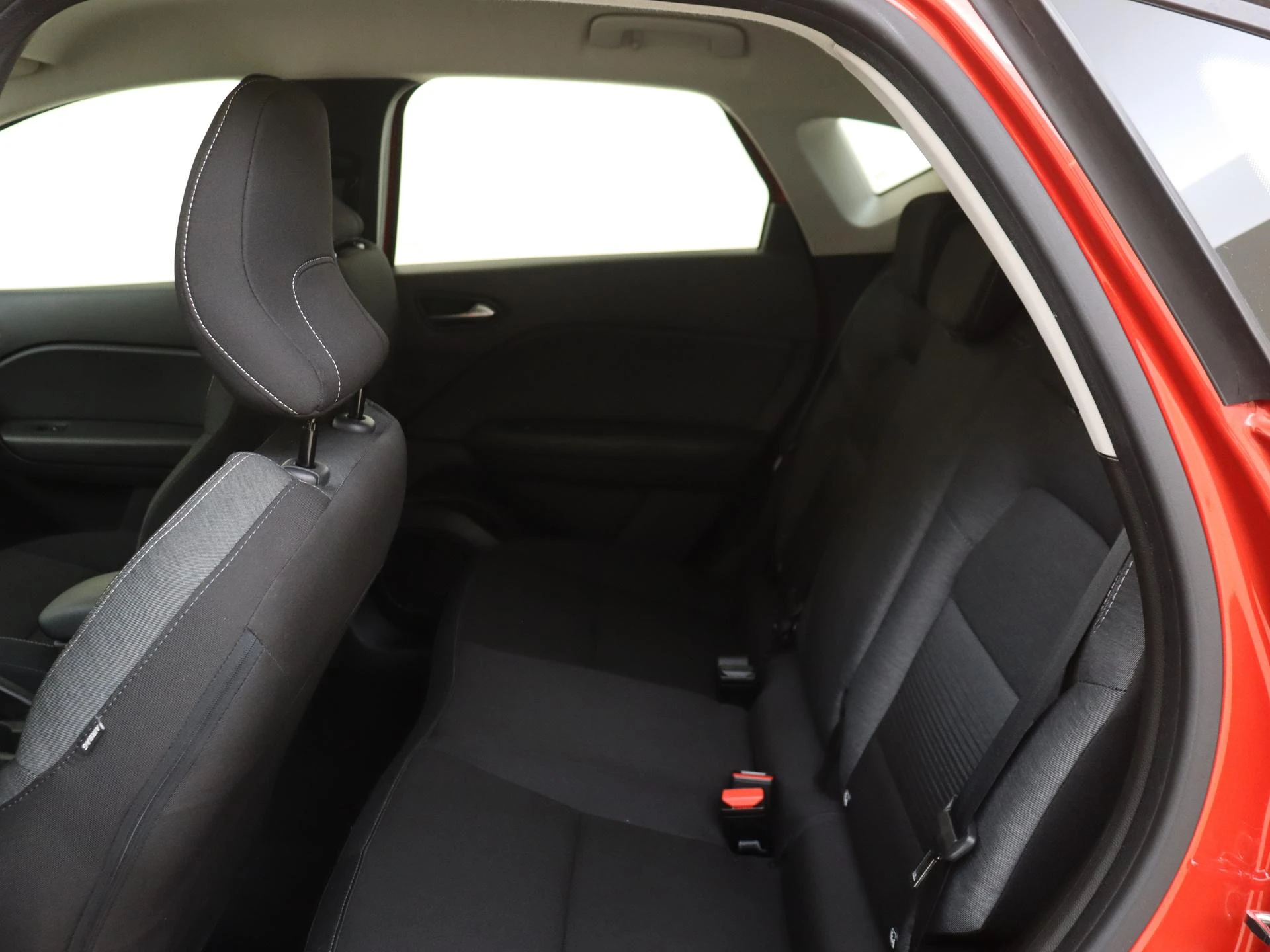 Renault-Captur-image-15