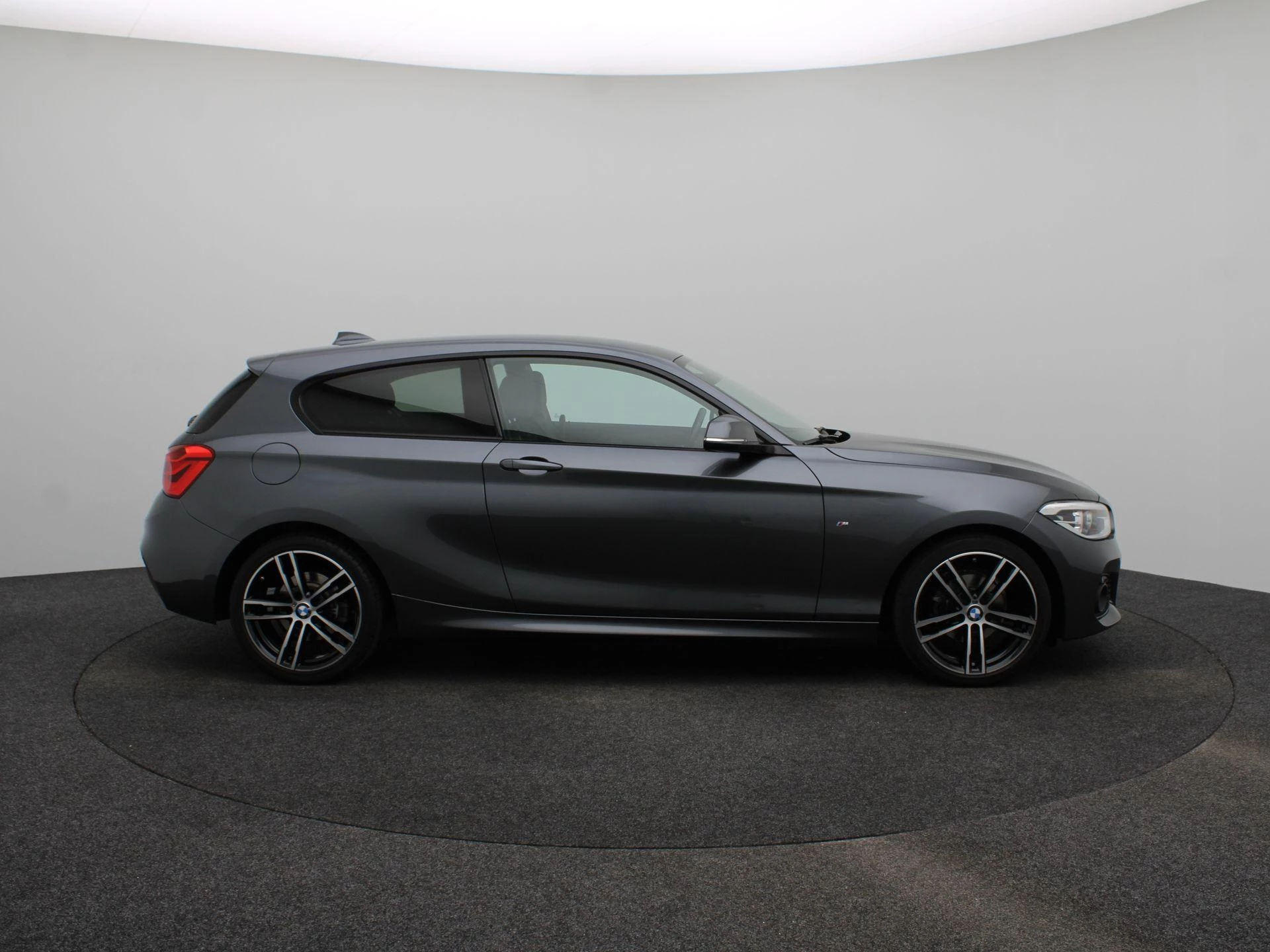BMW-1 Serie-image-5