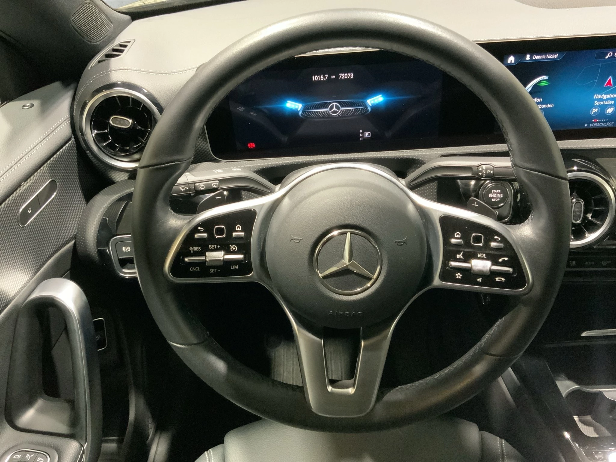 Mercedes-Benz-CLA-image-12