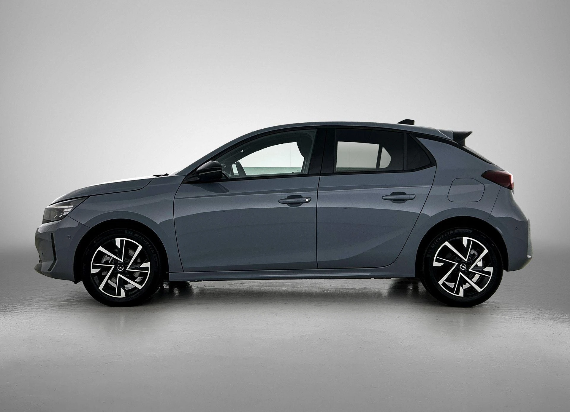 Opel-Corsa-image-1