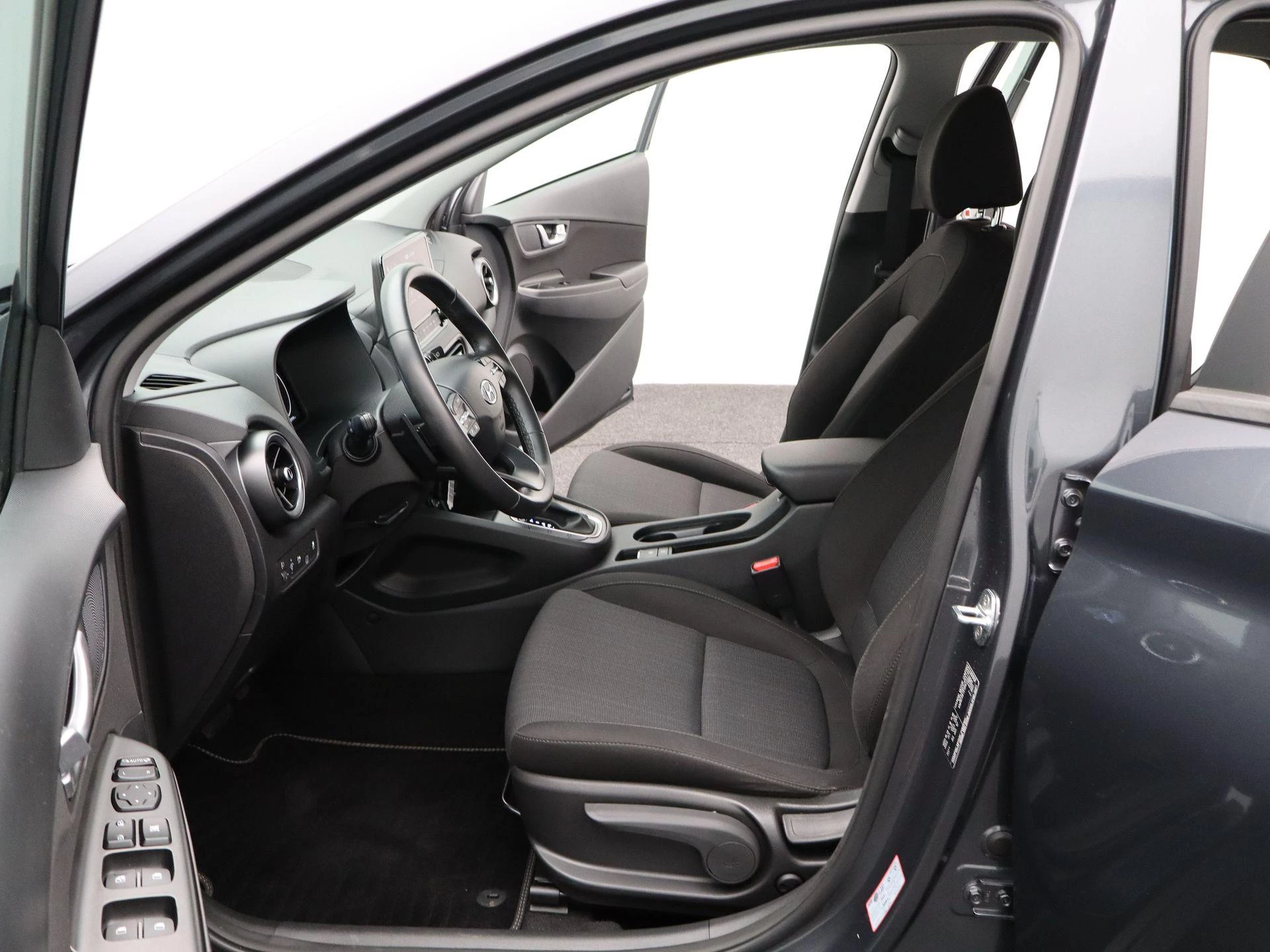 Hyundai-Kona-image-10