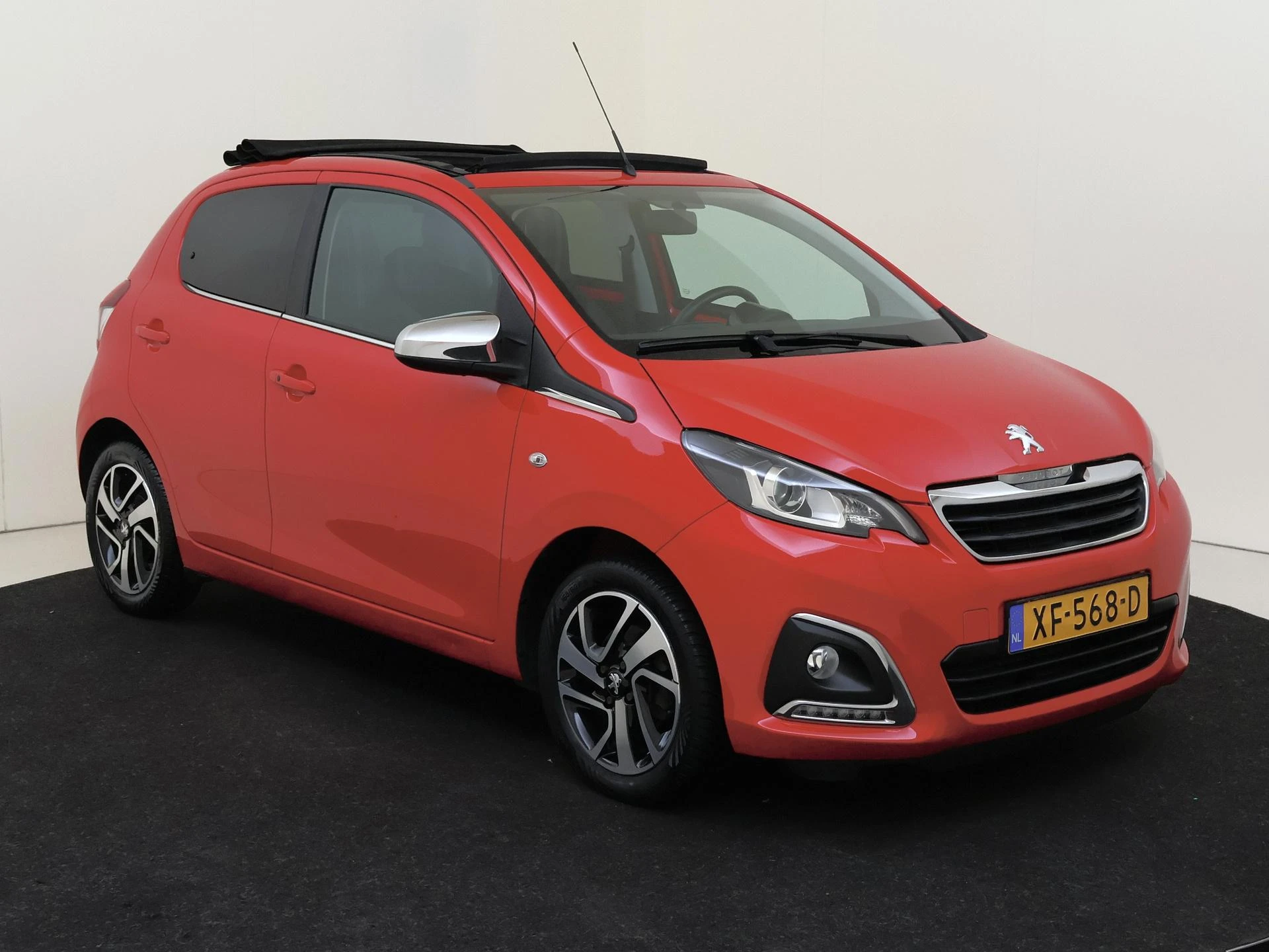 Peugeot-108-image-2