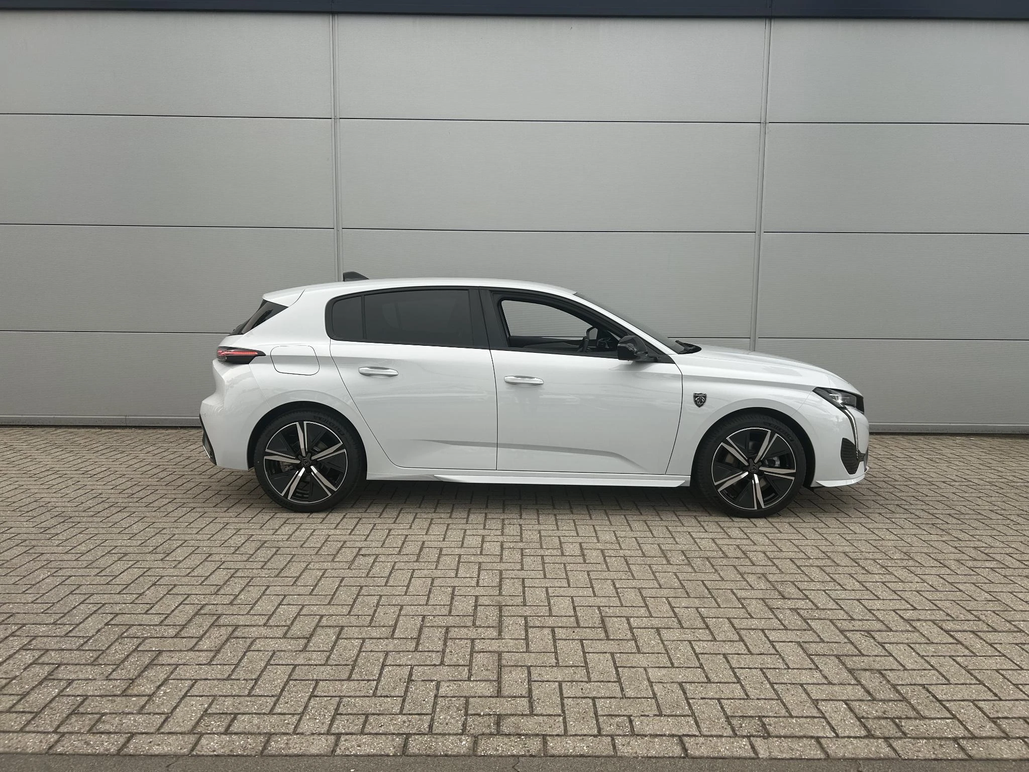 Peugeot-308-image-3