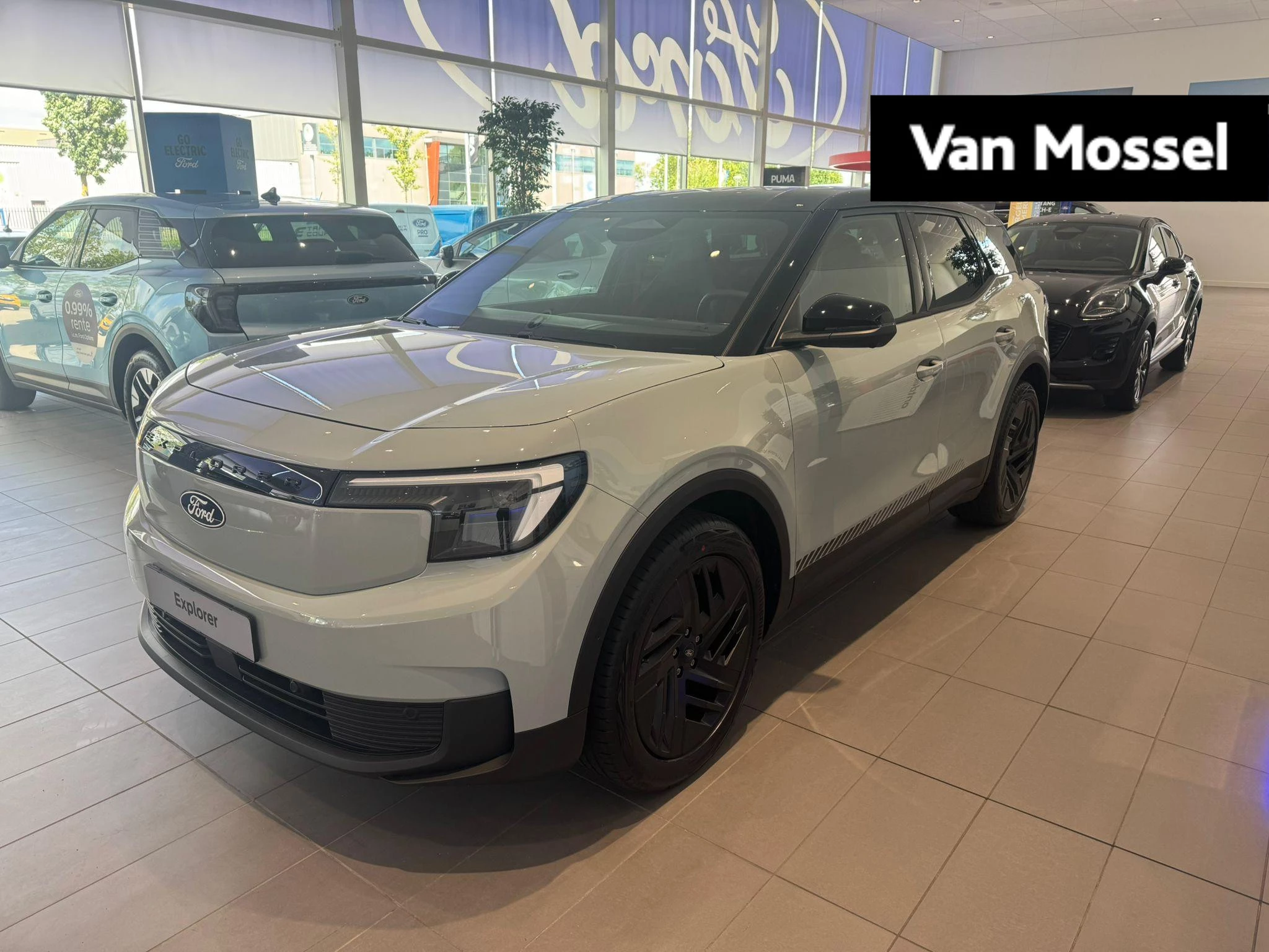 Ford-Explorer-image-0