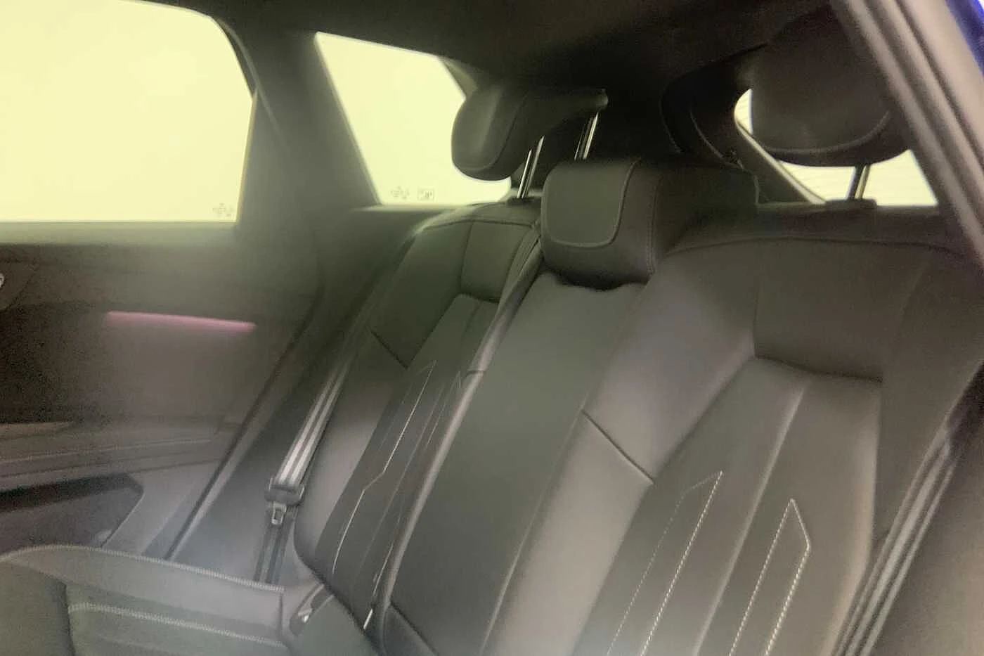 Audi-Q4 e-tron-image-9
