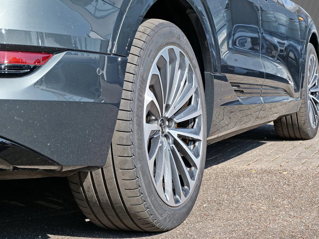 Audi-e-tron-image-4
