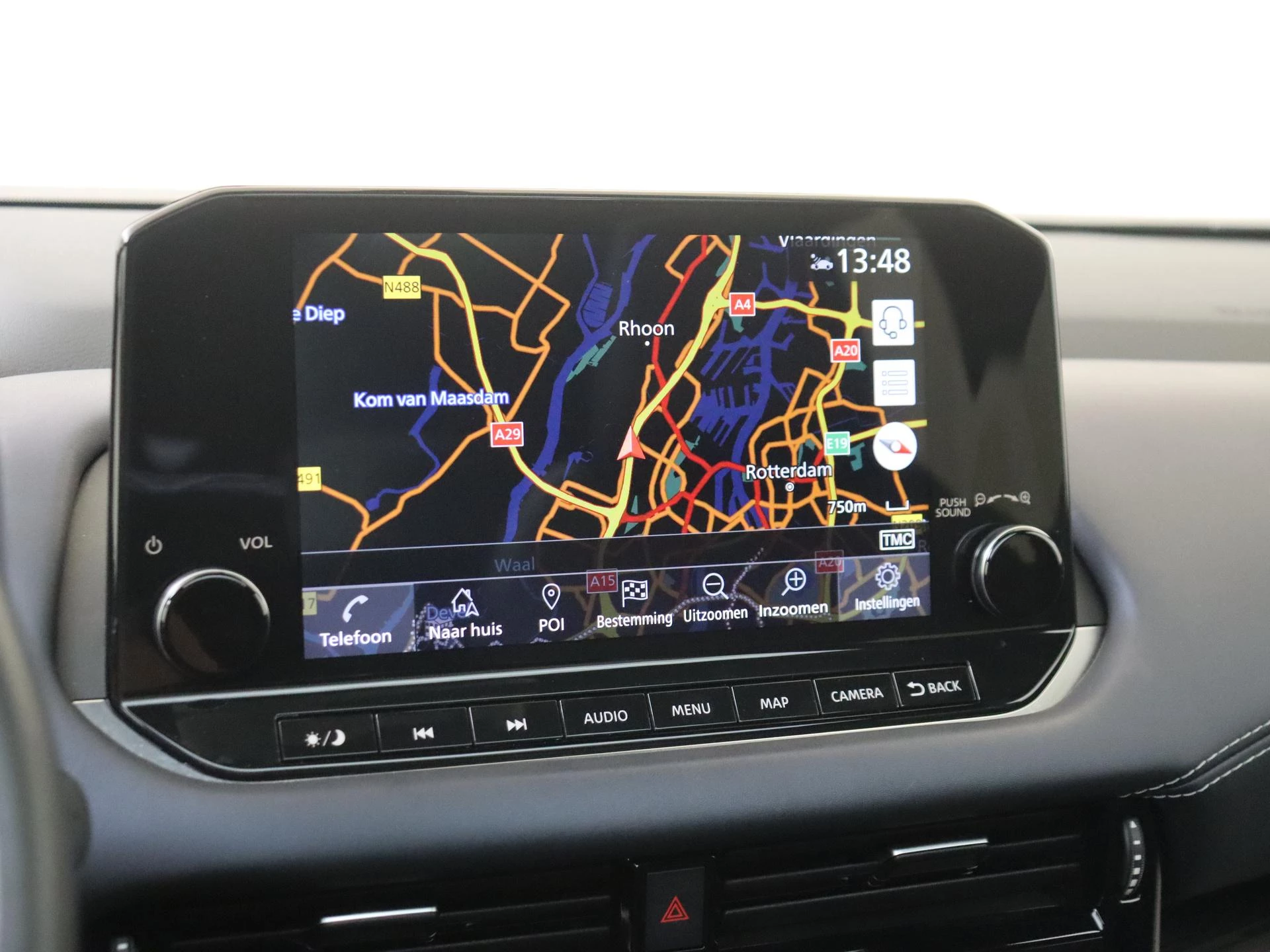 Nissan-QASHQAI-image-16