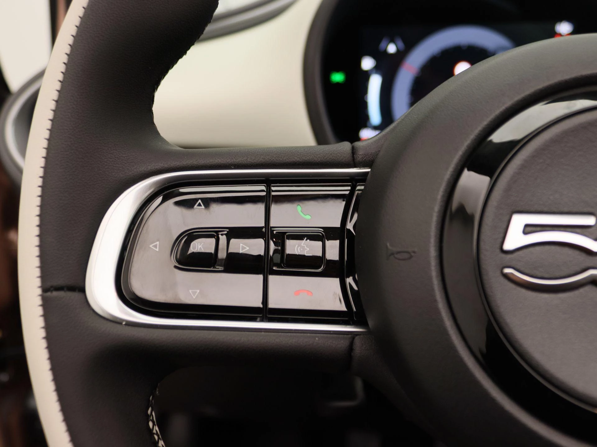 Fiat 500 1.0 Hybrid La Prima