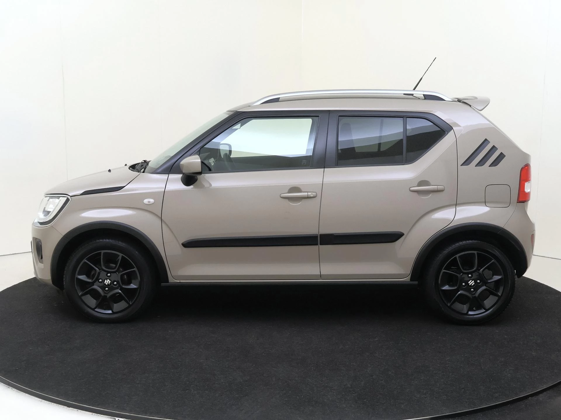 Suzuki-Ignis-image-6