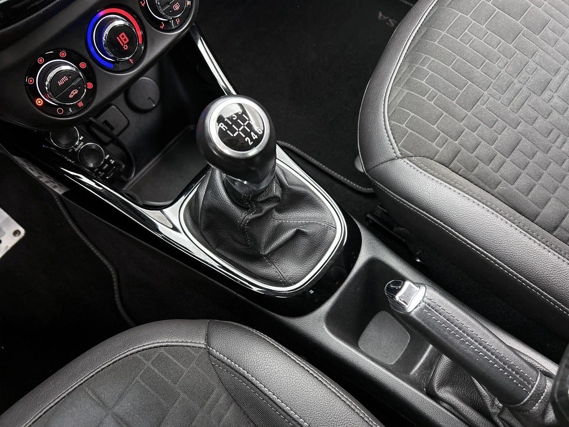 Opel-Corsa-image-27
