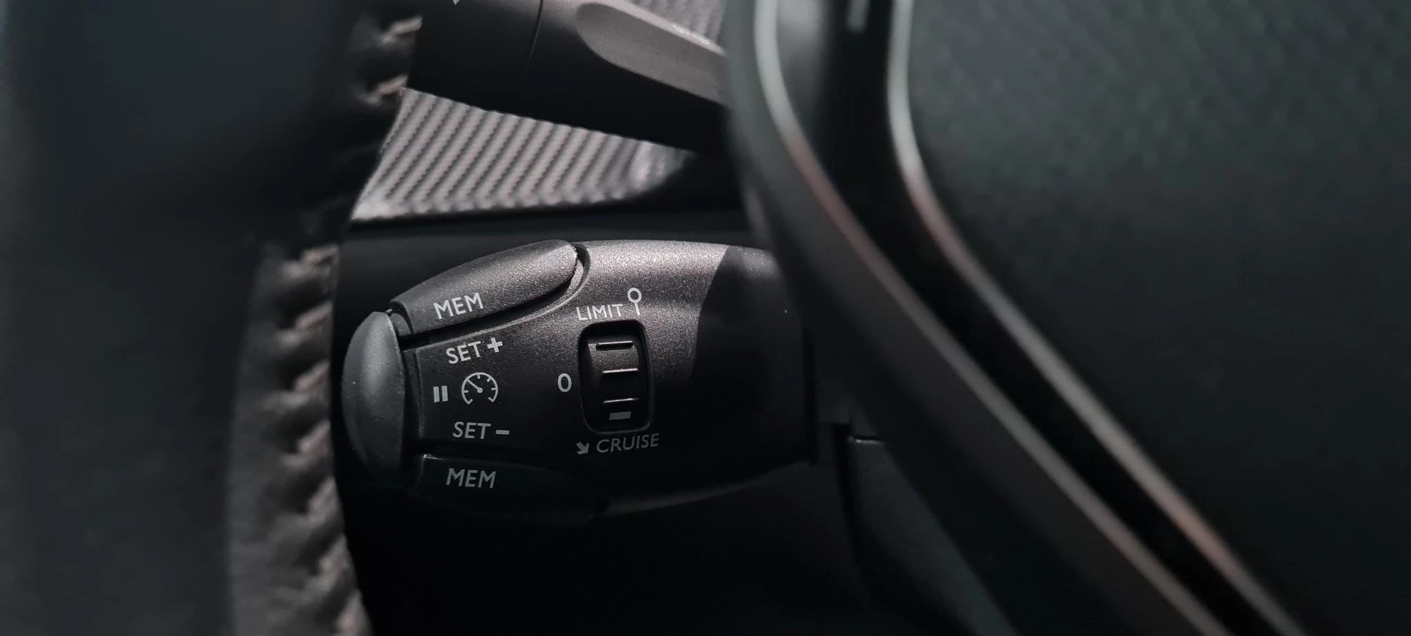 Peugeot 208 1.2 PureTech Active Pack