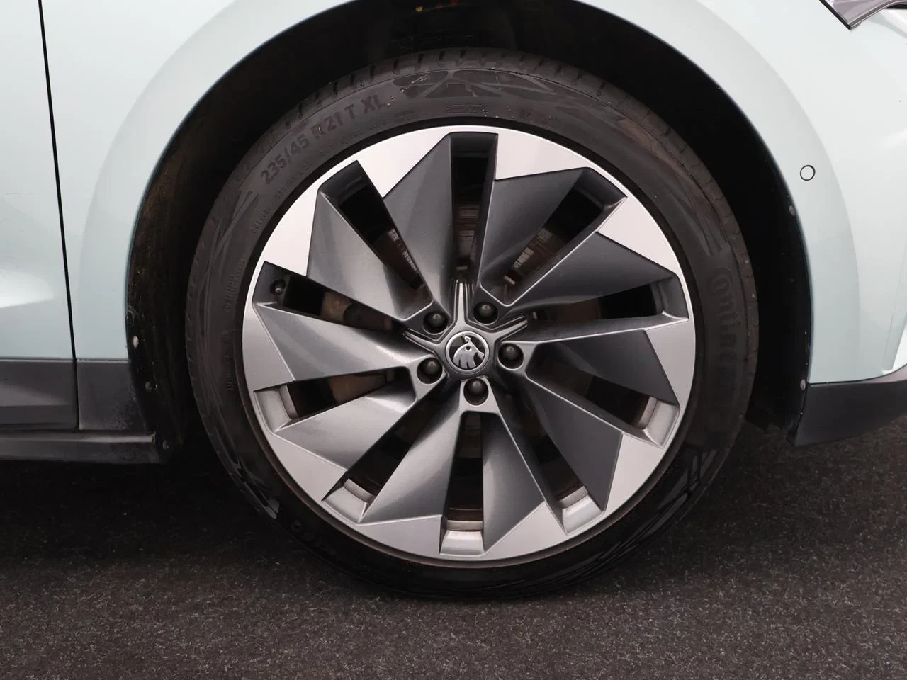 Škoda-Enyaq iV-image-4