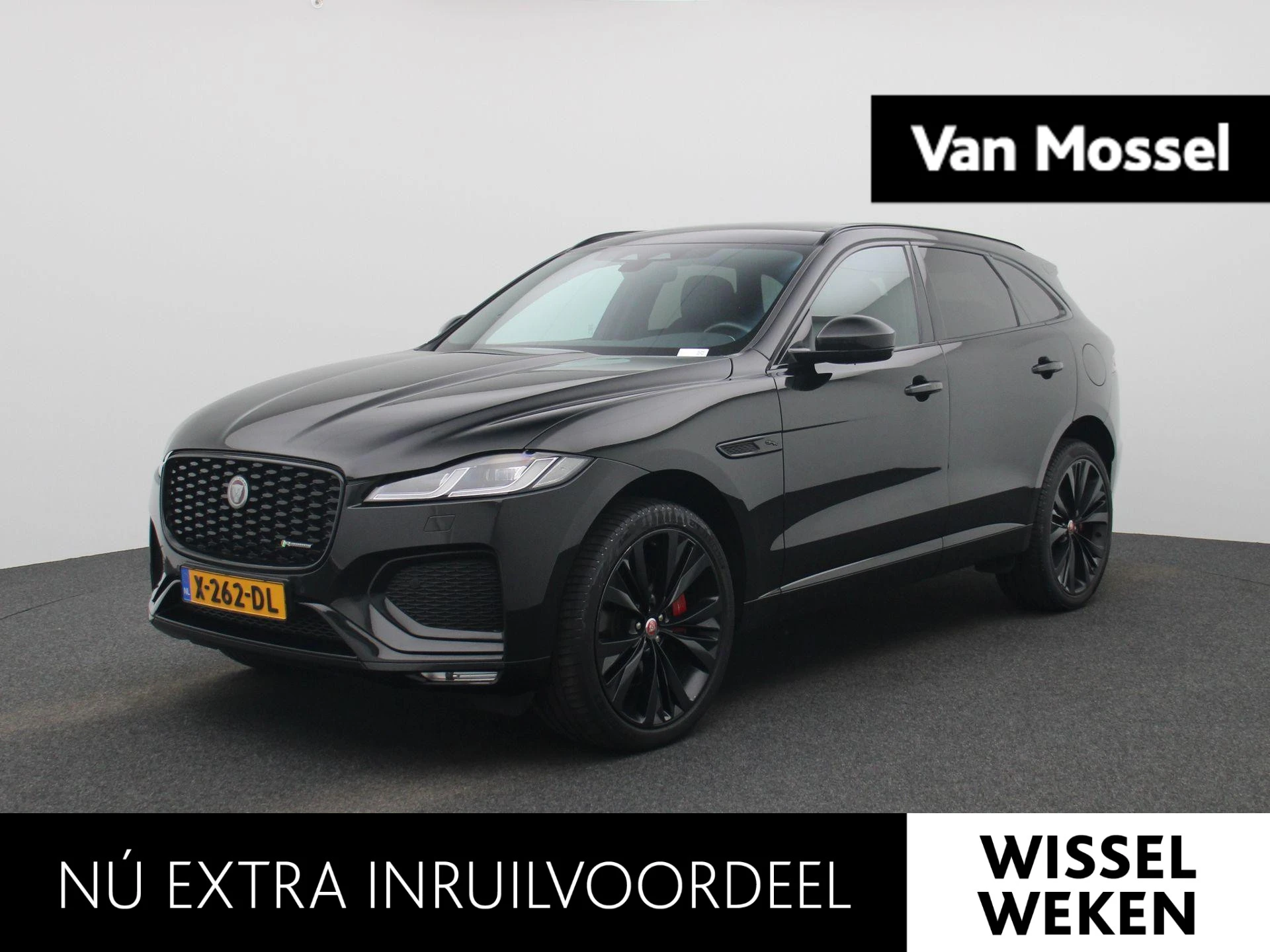 Jaguar-F-PACE-image-0