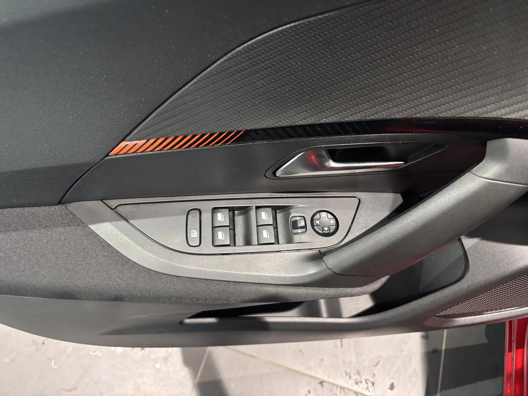 Peugeot 2008 1.2 PureTech 100 Active