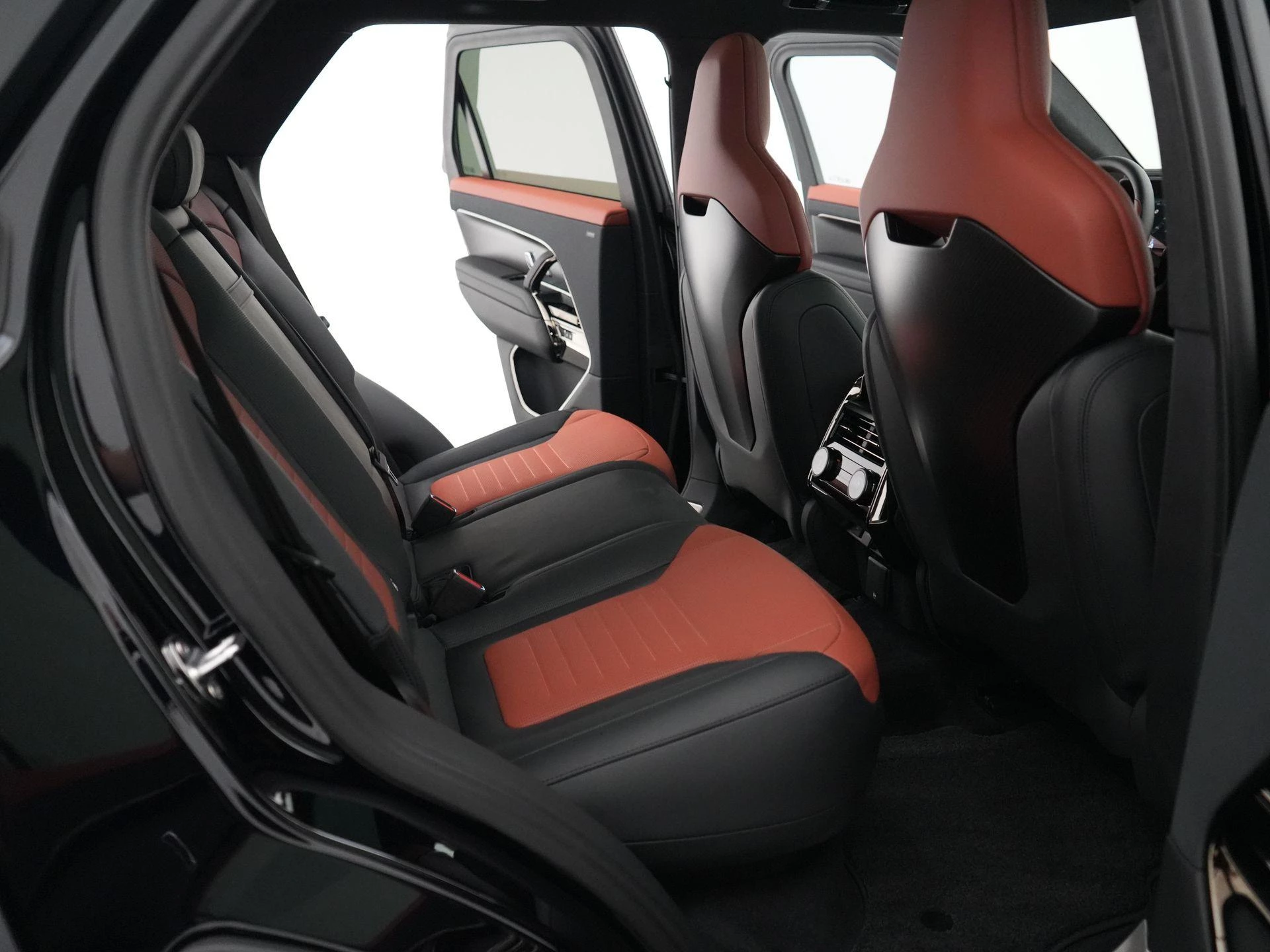 Land Rover Range Rover Sport 4.4 P635 SV Edition Two