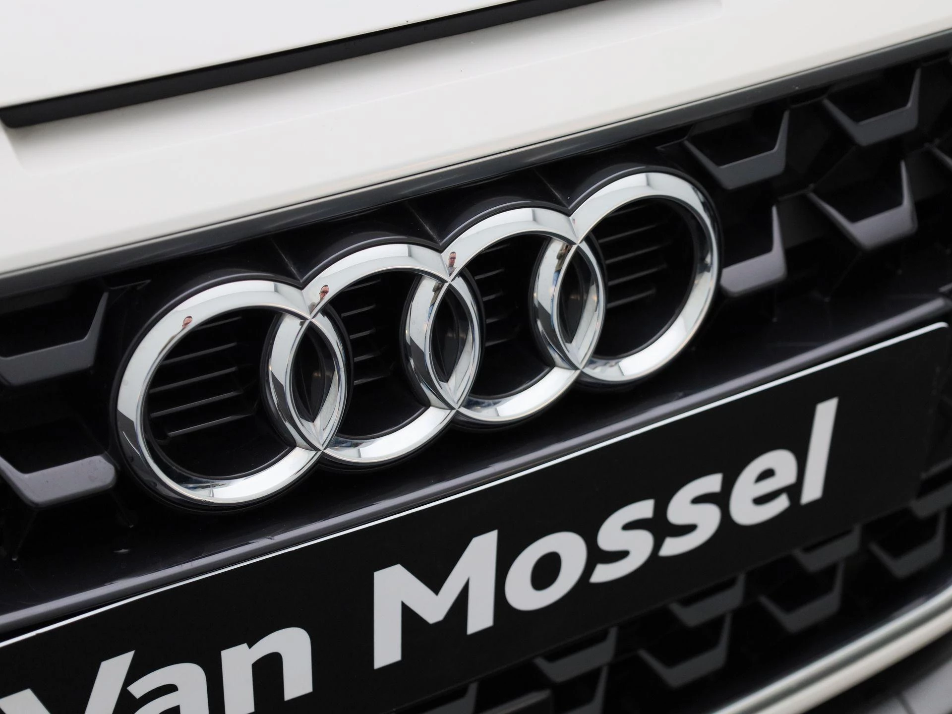 Audi-A1 Sportback-image-7