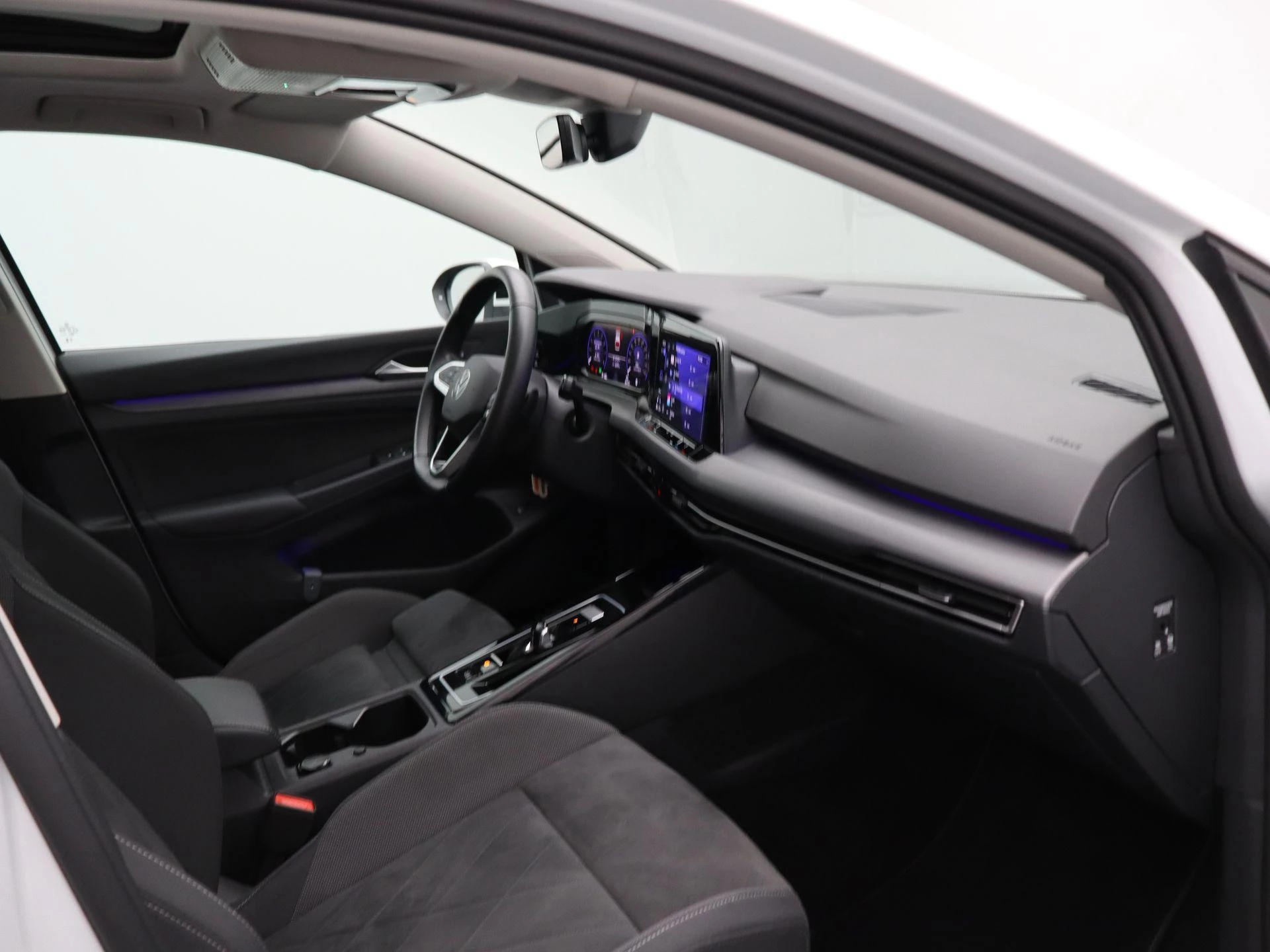Volkswagen Golf Variant 1.5 eTSI R-Line Business