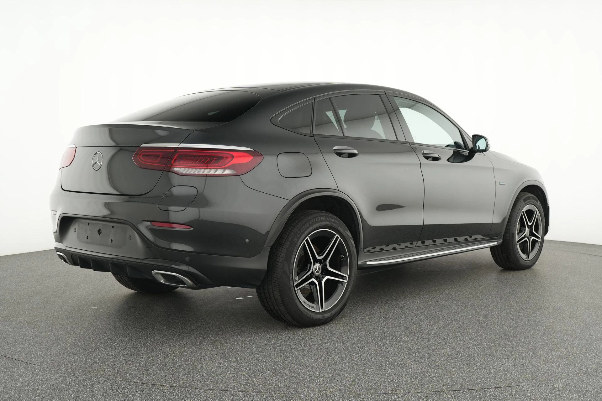 Mercedes-Benz GLC 300de Coupé AMG Line + LEDER + CARPLAY + BURMESTER +