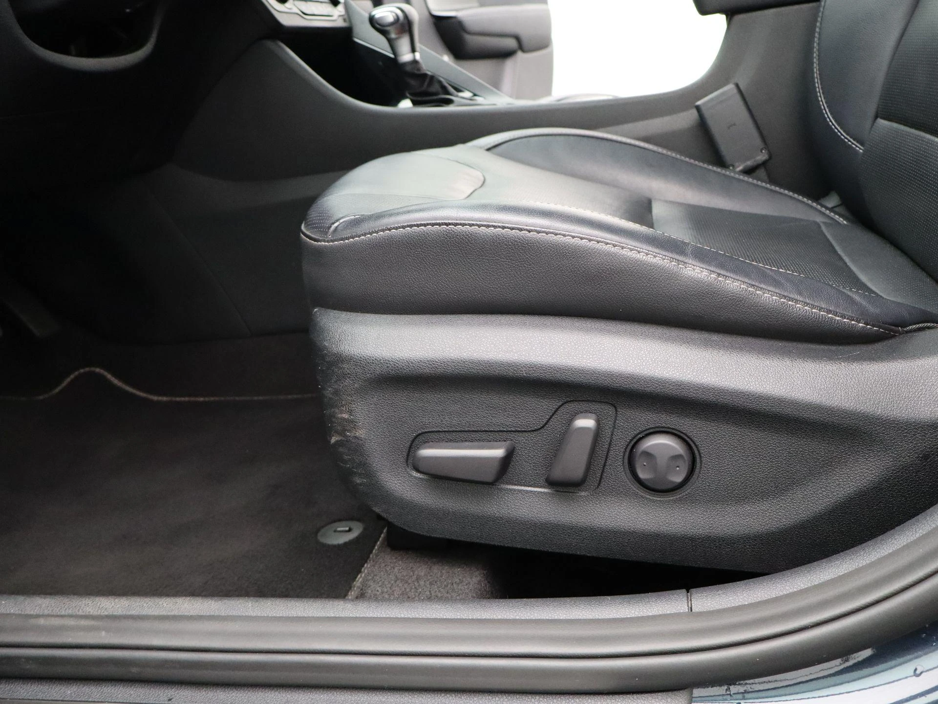 Kia-Niro-image-30