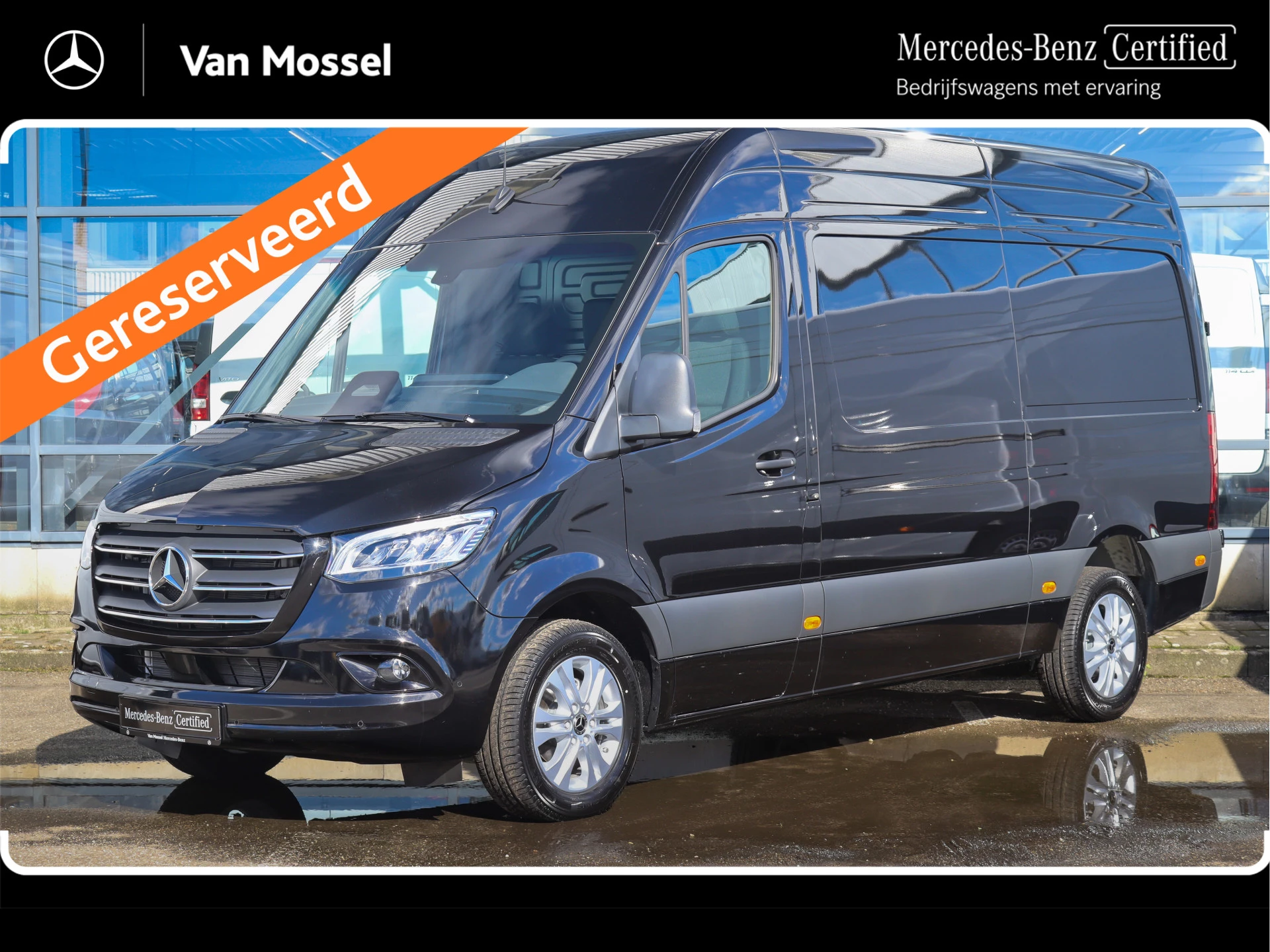 Mercedes-Benz-Sprinter-image-0
