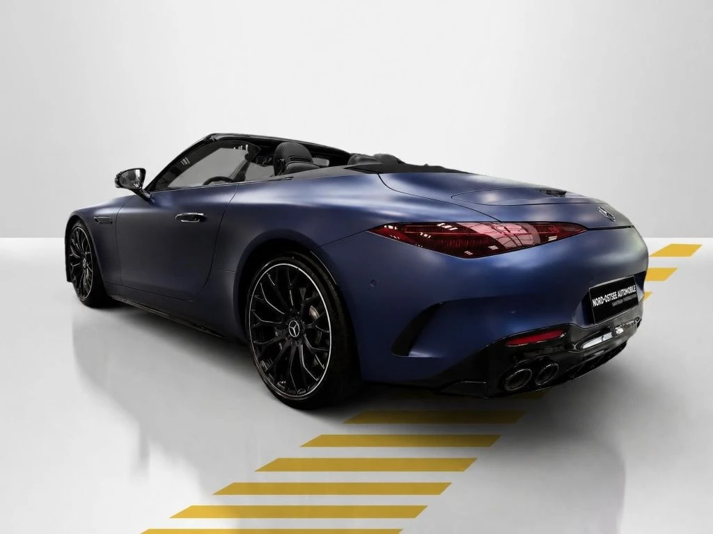 Mercedes-AMG-SL 43 AMG-image-12