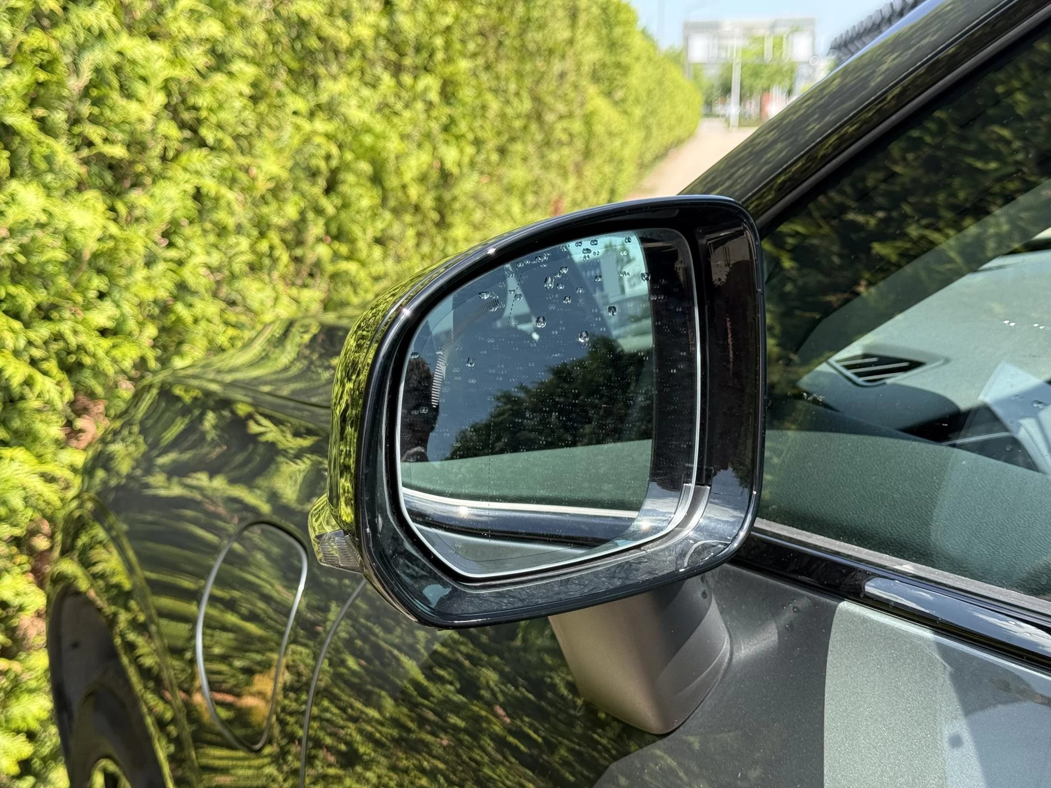 Volvo-XC60-image-16