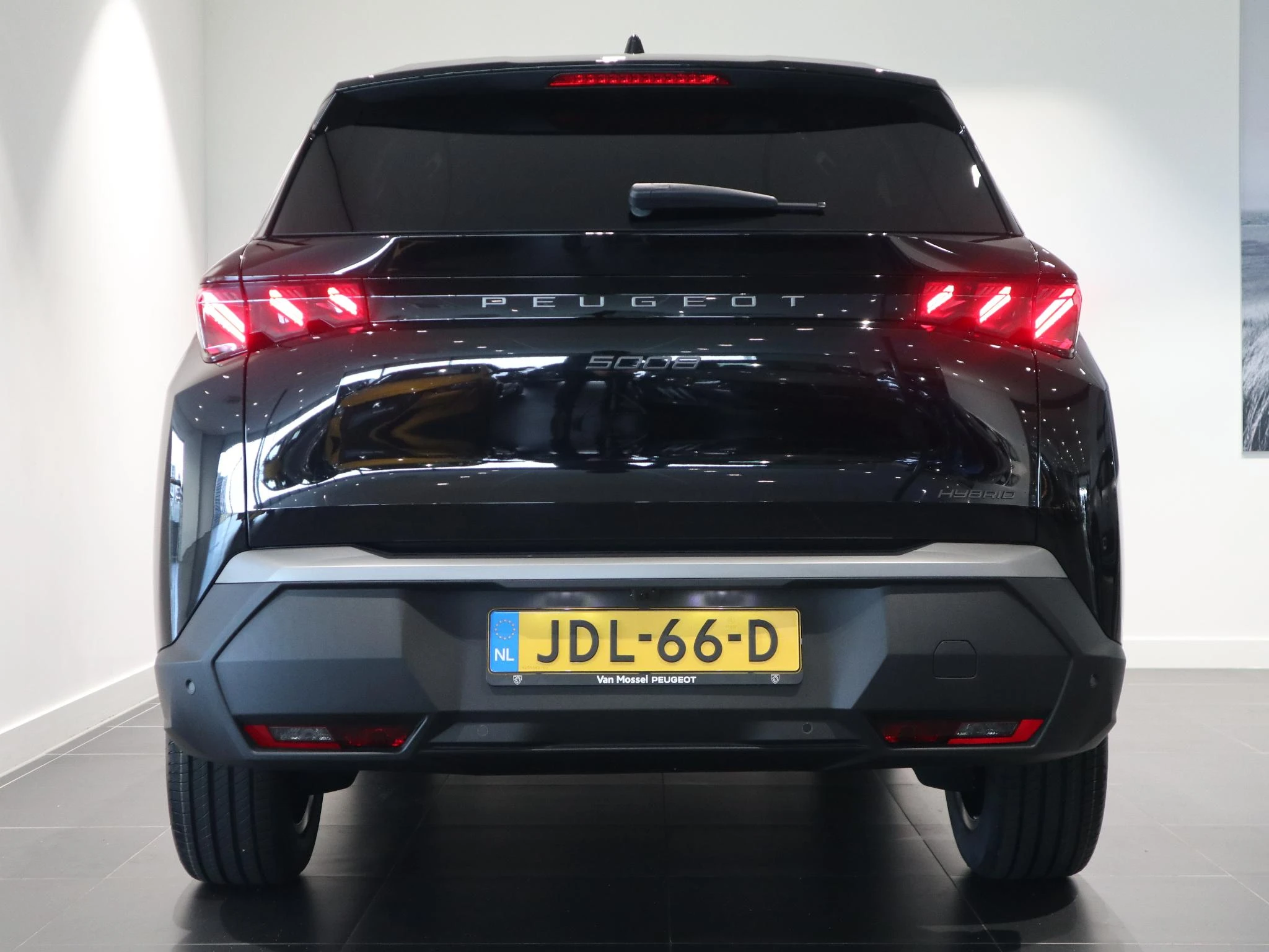Peugeot-5008-image-4