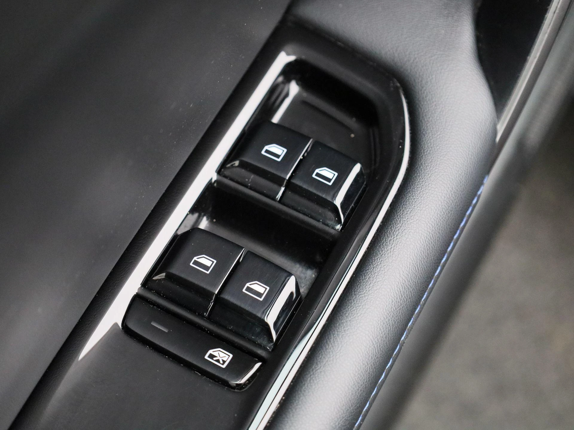 MG MG4 EV Electric Luxury 64 kWh