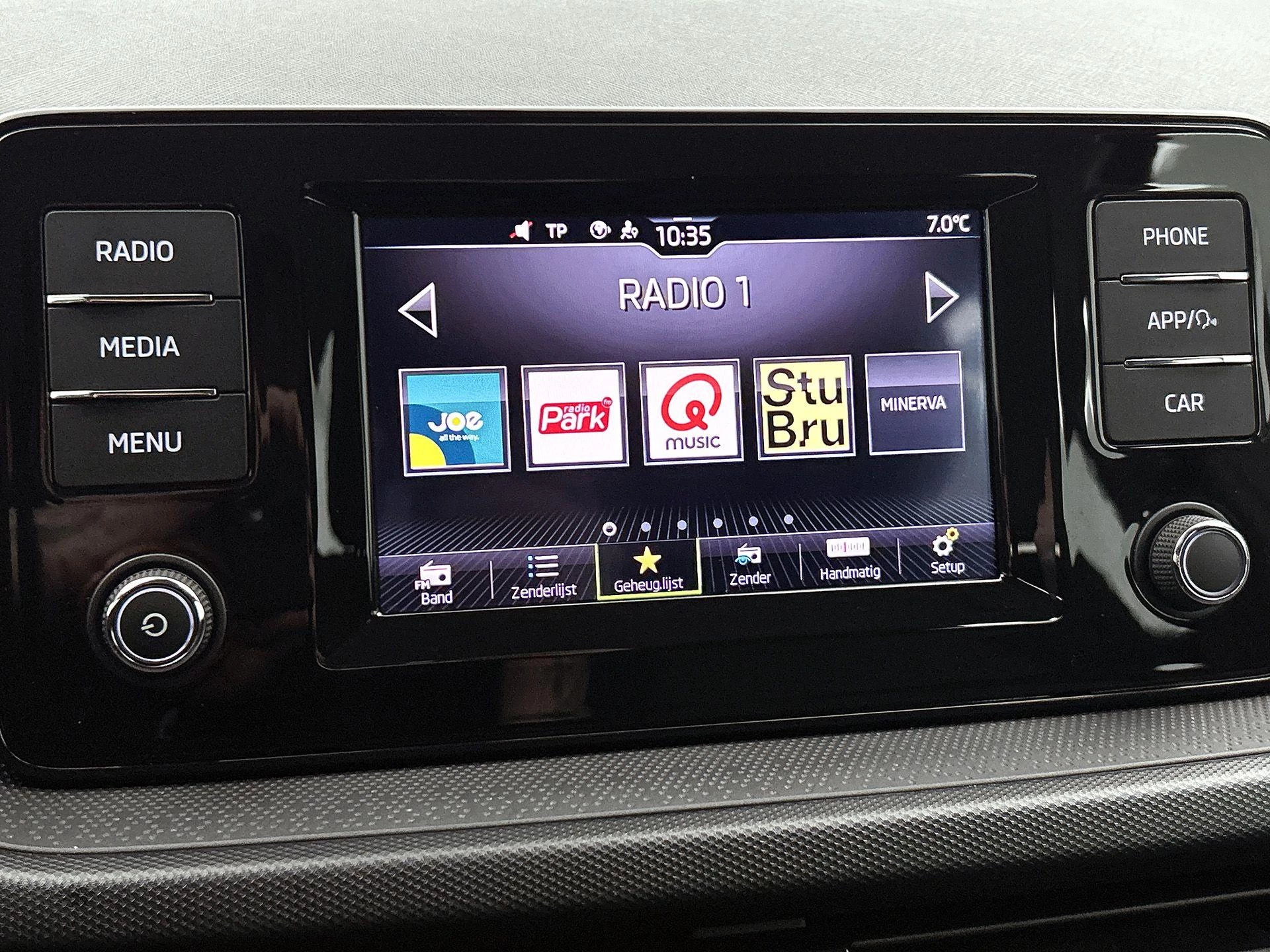 Škoda-Fabia-image-6
