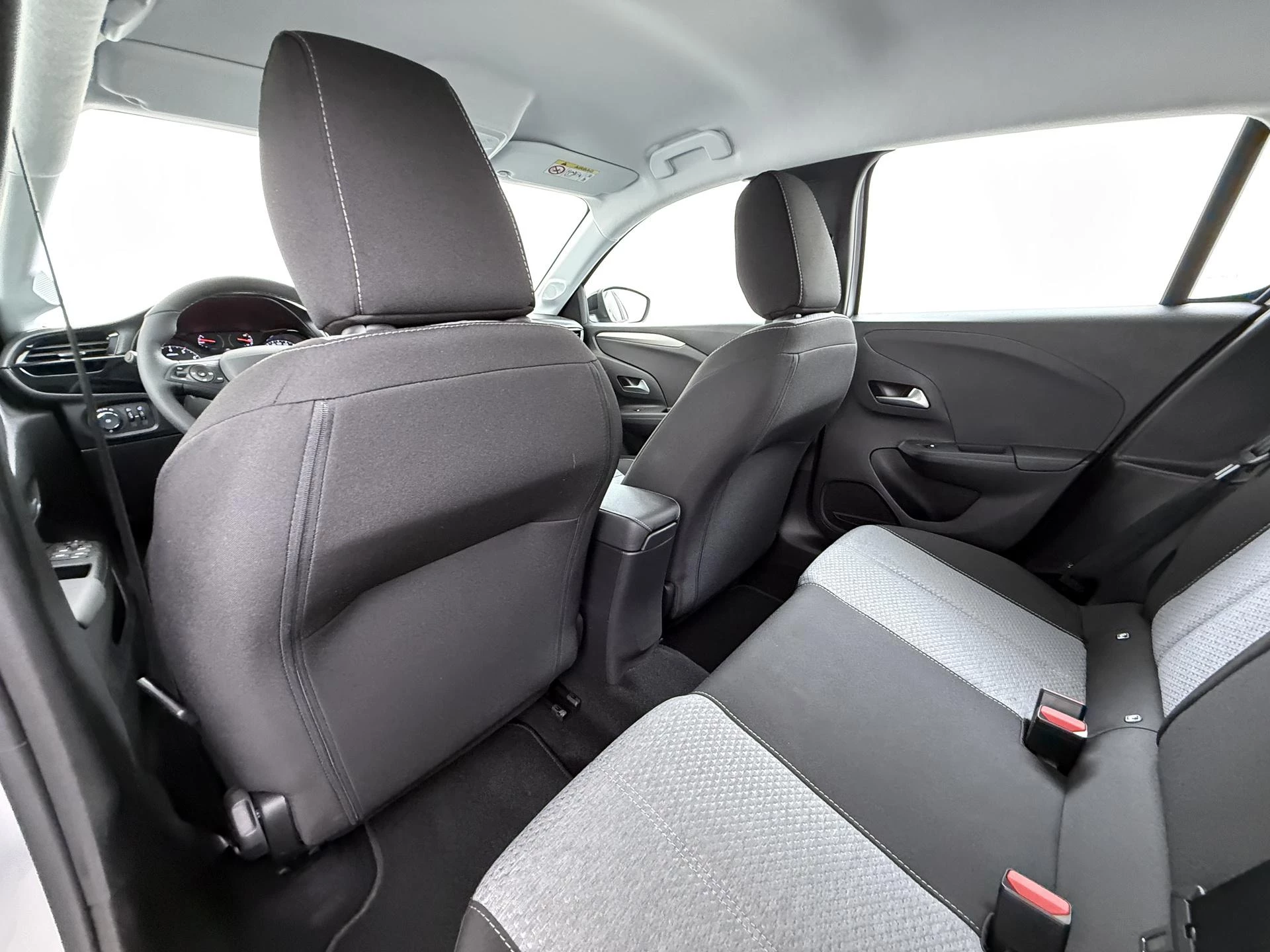 Opel-Corsa-image-8