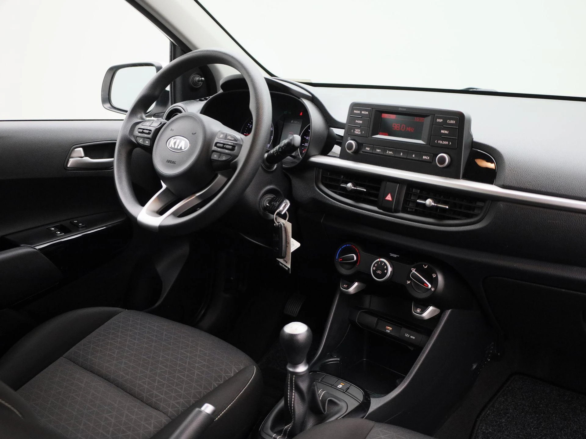 Kia-Picanto-image-30