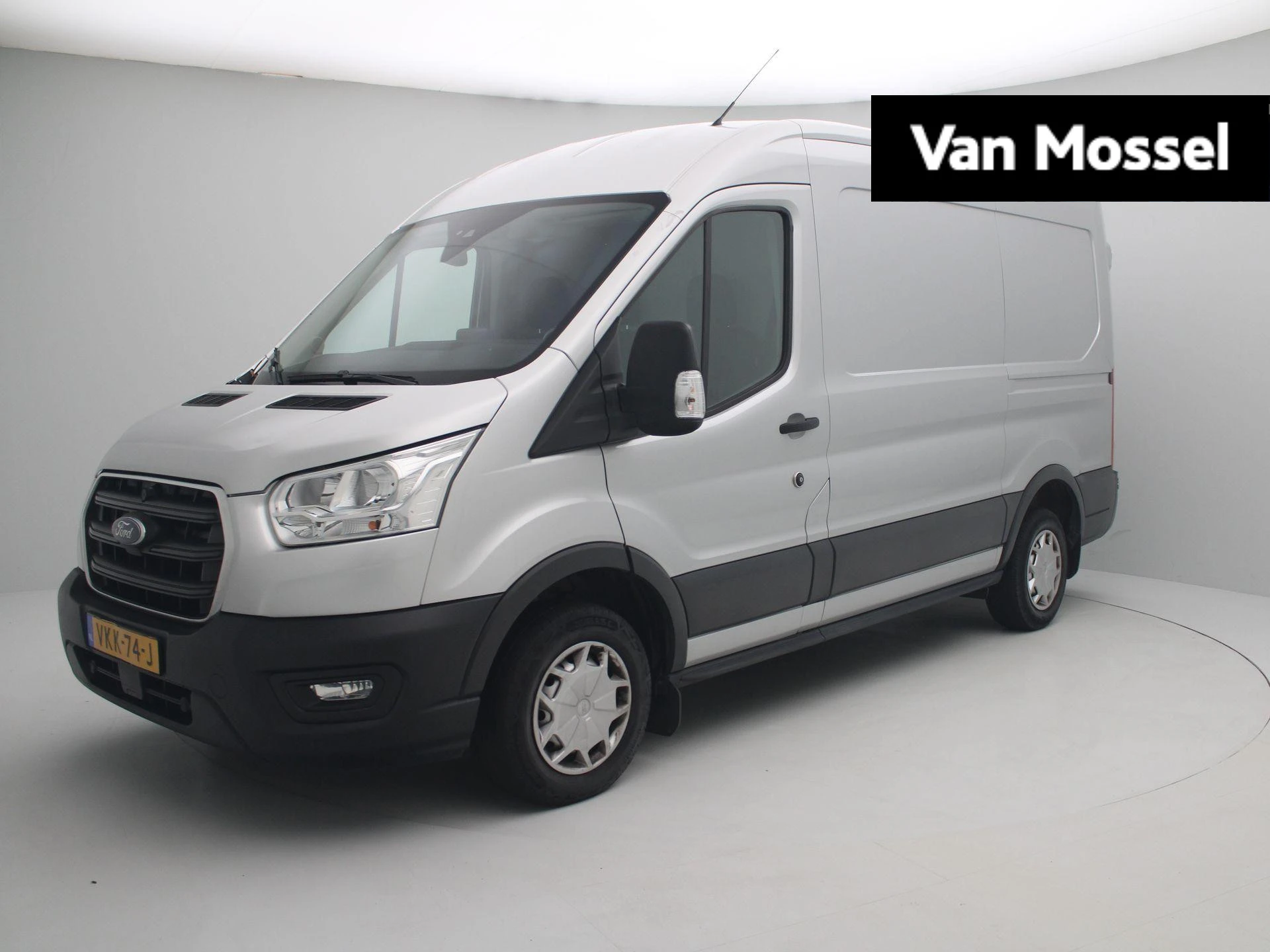 Ford-Transit-image-0
