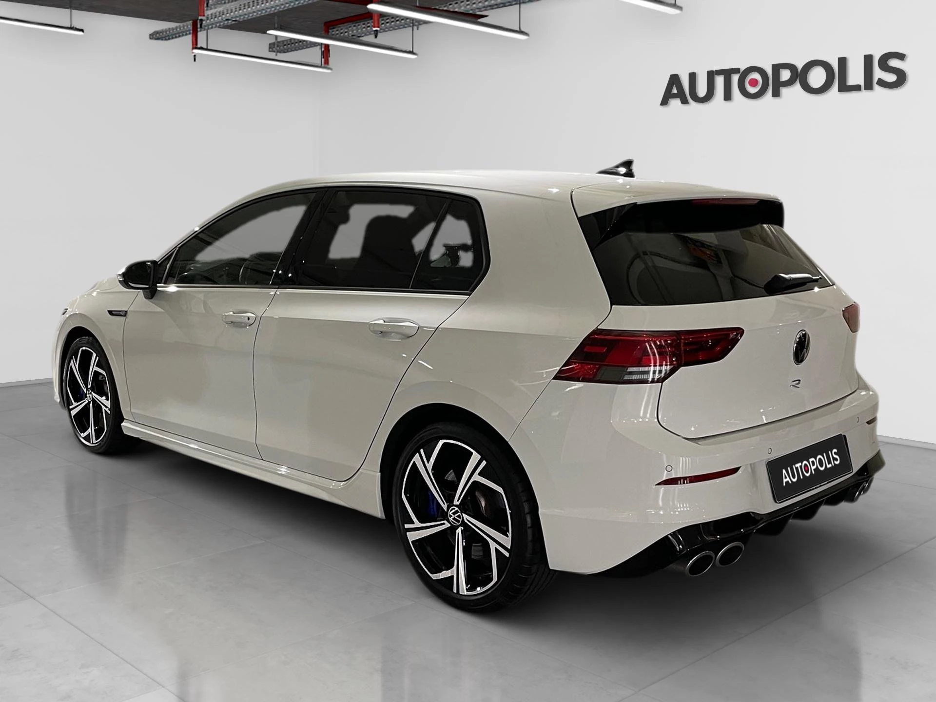 Volkswagen-Golf-image-12