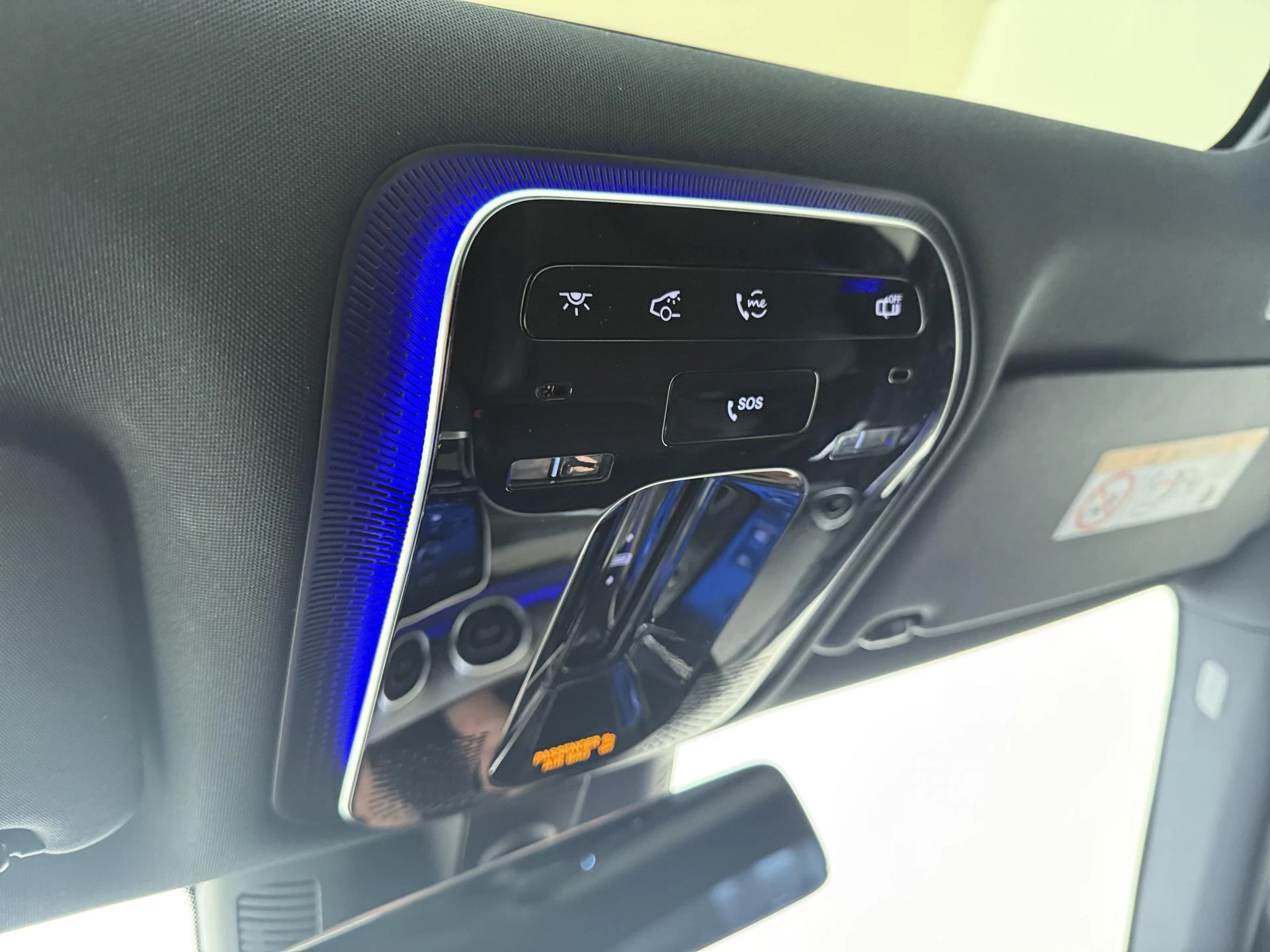 Mercedes-Benz-C-Klasse-image-23