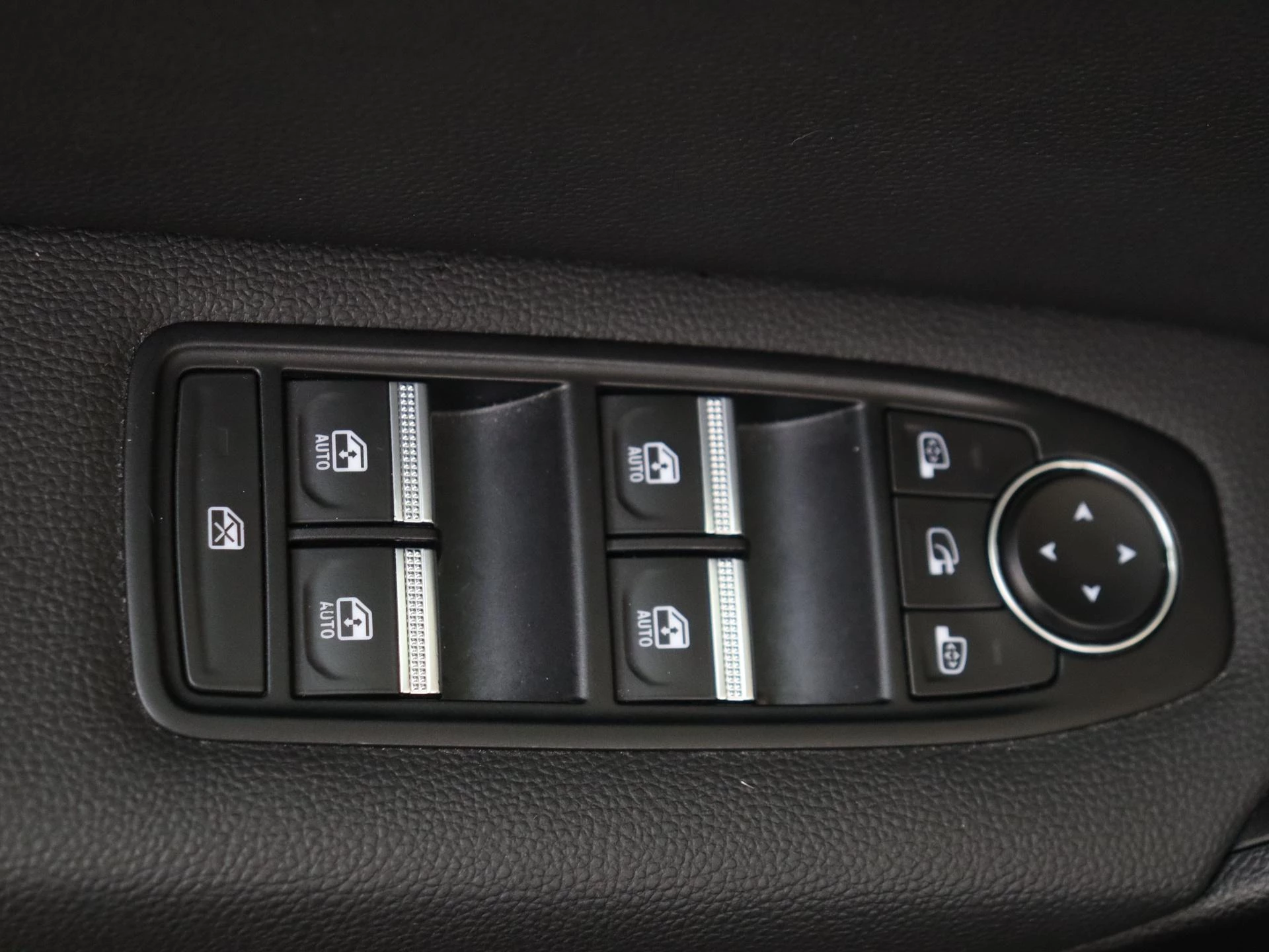 Renault-Captur-image-26