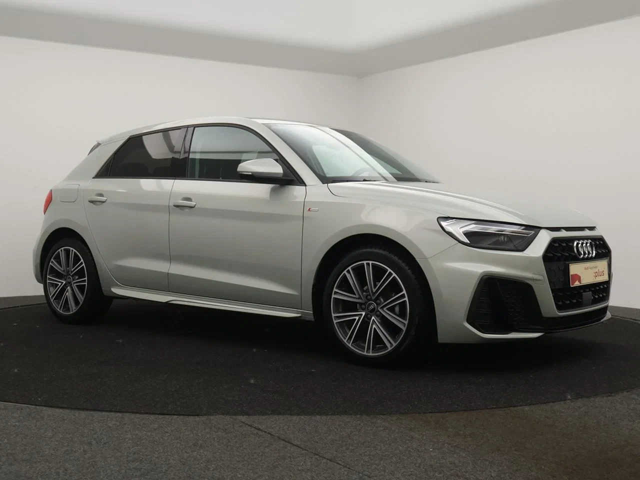 Audi A1 Sportback A1 Sportback 25TFSI S LINE 95PK *AUTOMAAT*CAMERA*VIRTUAL COCKPIT*PDC*ACC*KEYLESS GO*APP-CONNECT*ZETELVERWARMING*...*