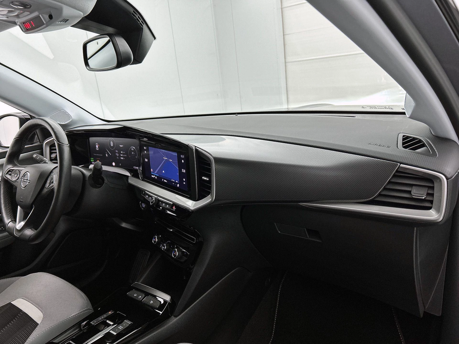 Opel-Mokka-e-image-19