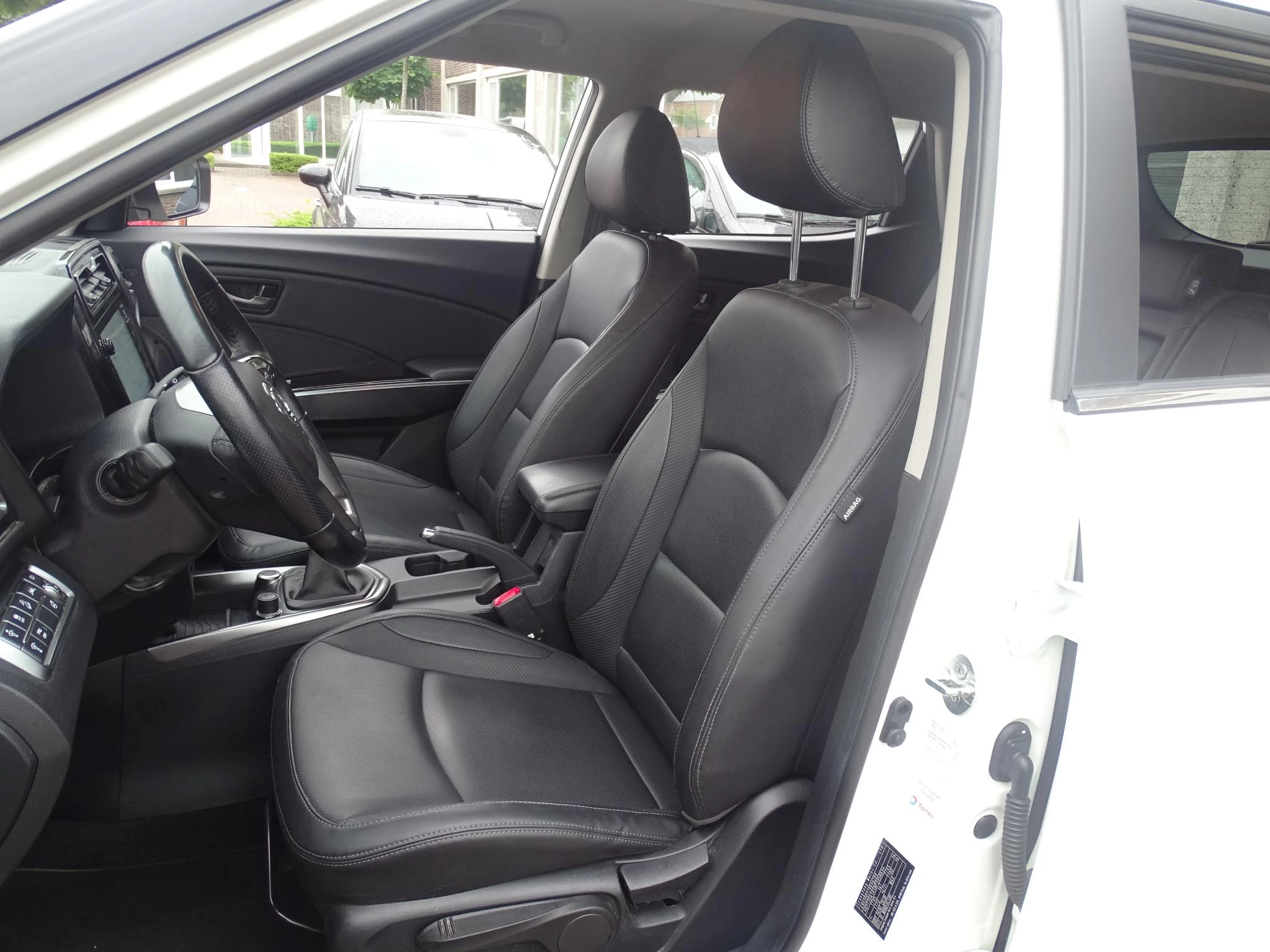 SsangYong Tivoli 1.2 2WD Ruby