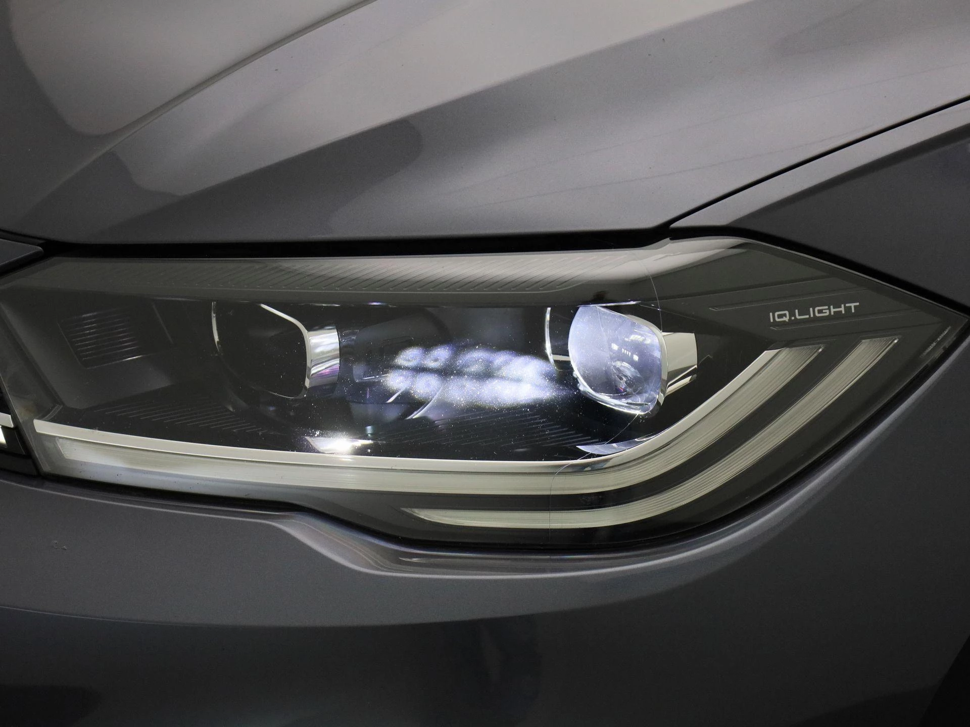 Volkswagen-Polo-image-13