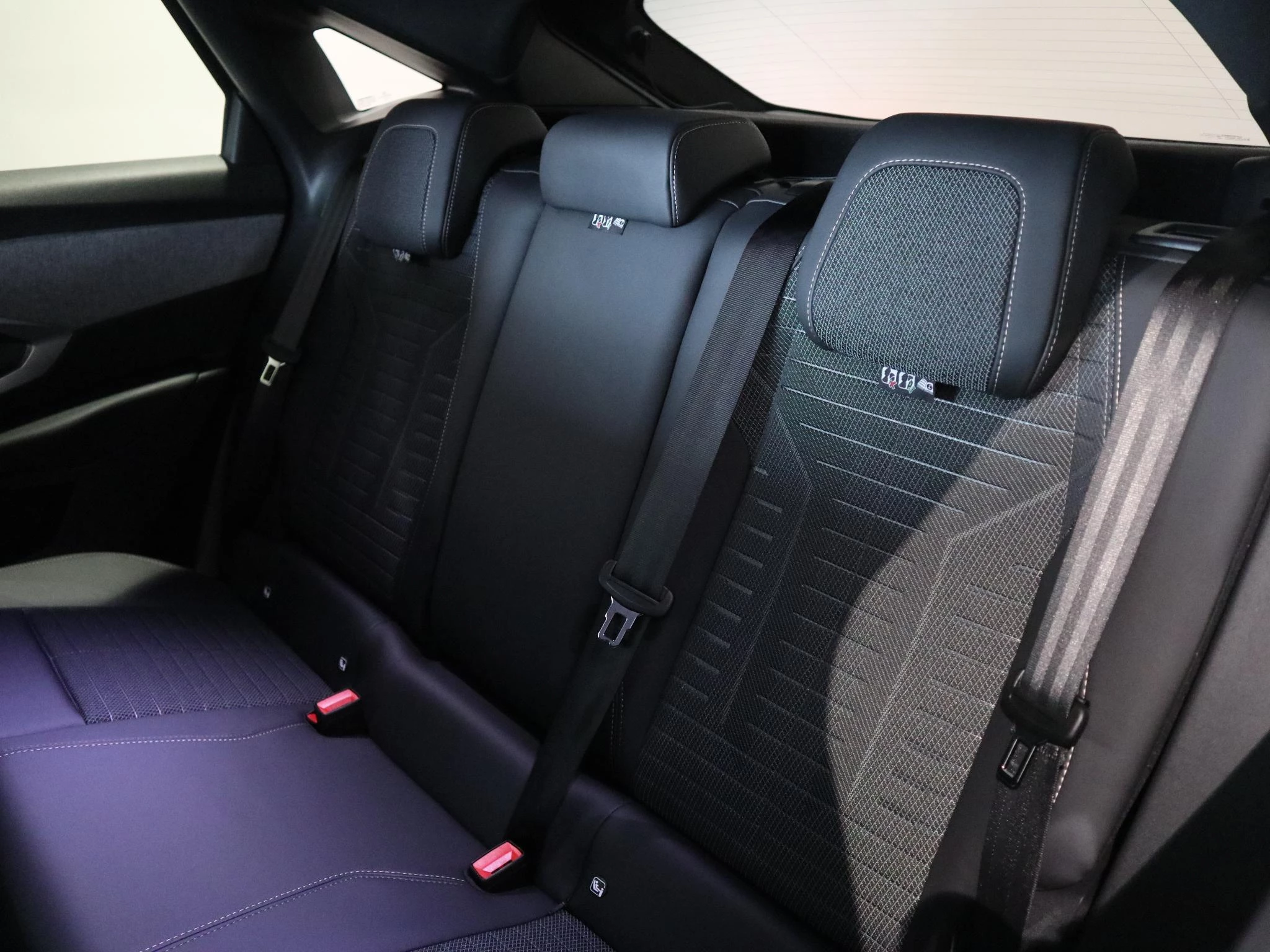 Peugeot 3008 Plug-in Hybrid 195 Allure