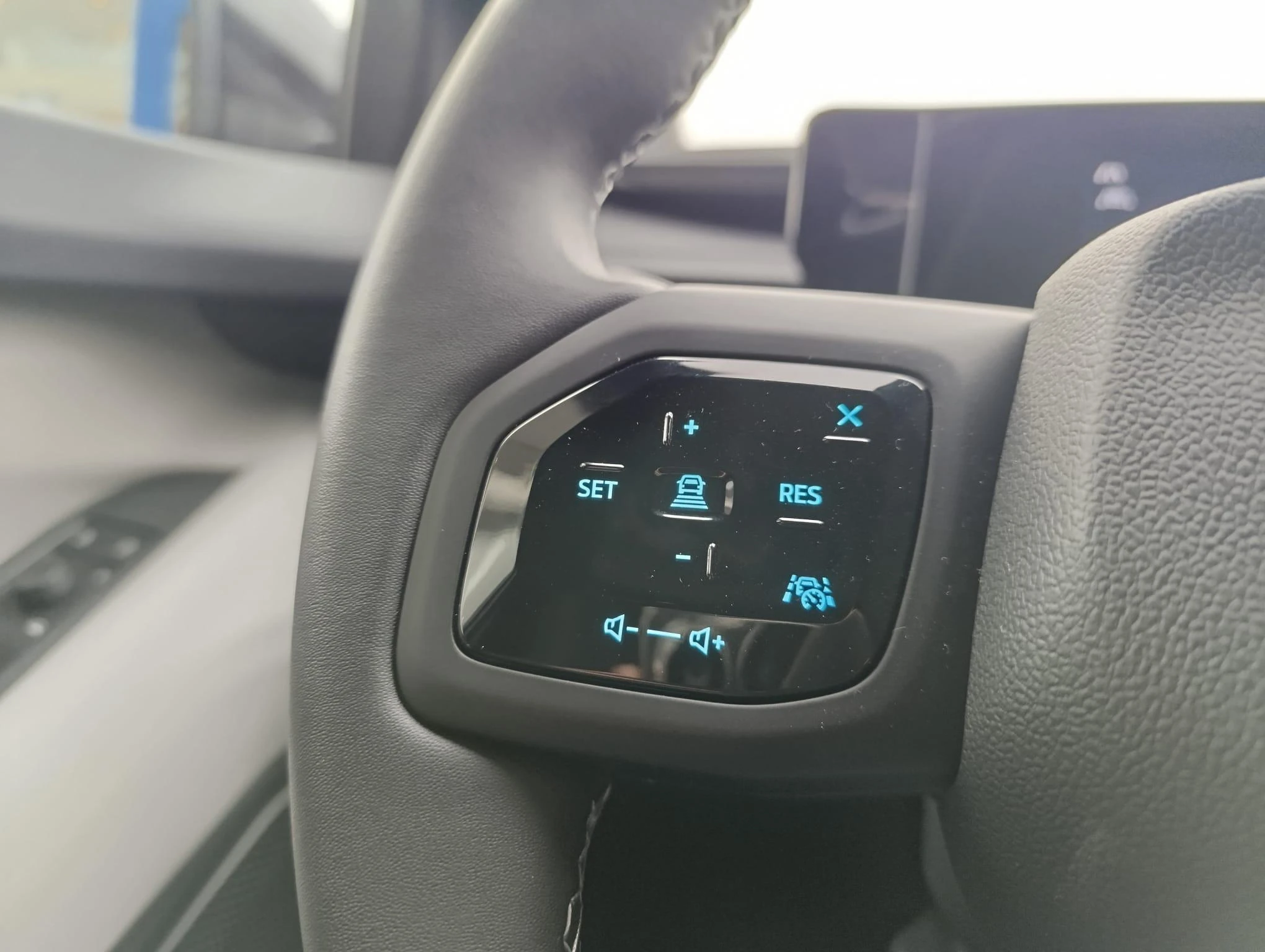 Ford-Explorer-image-14