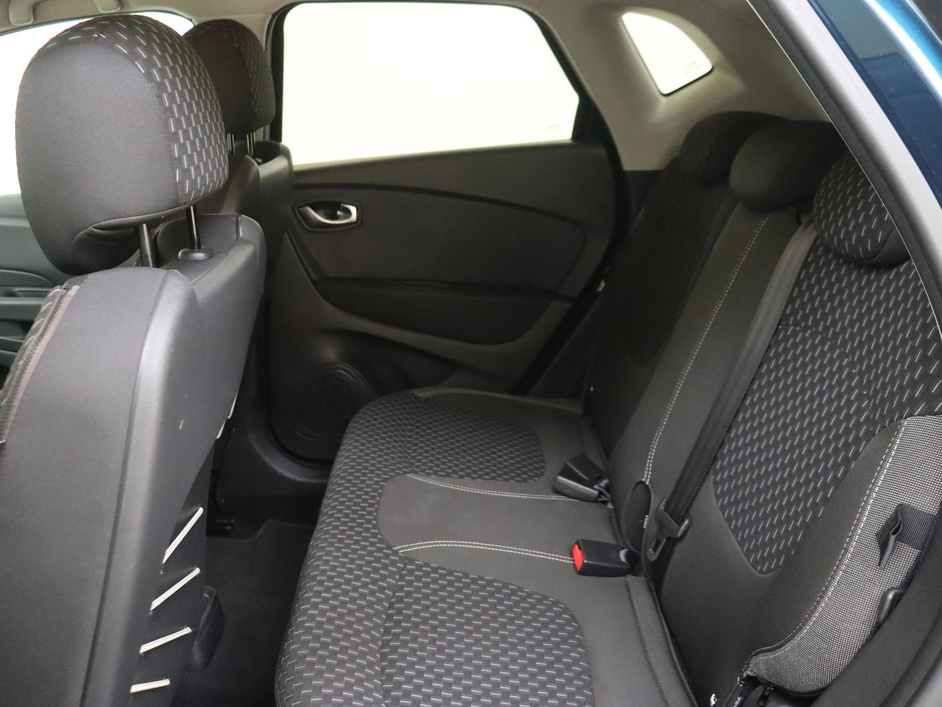 Renault-Captur-image-18