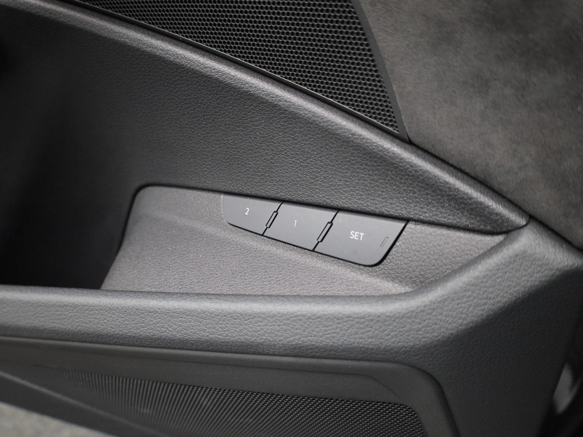 Audi-e-tron-image-45