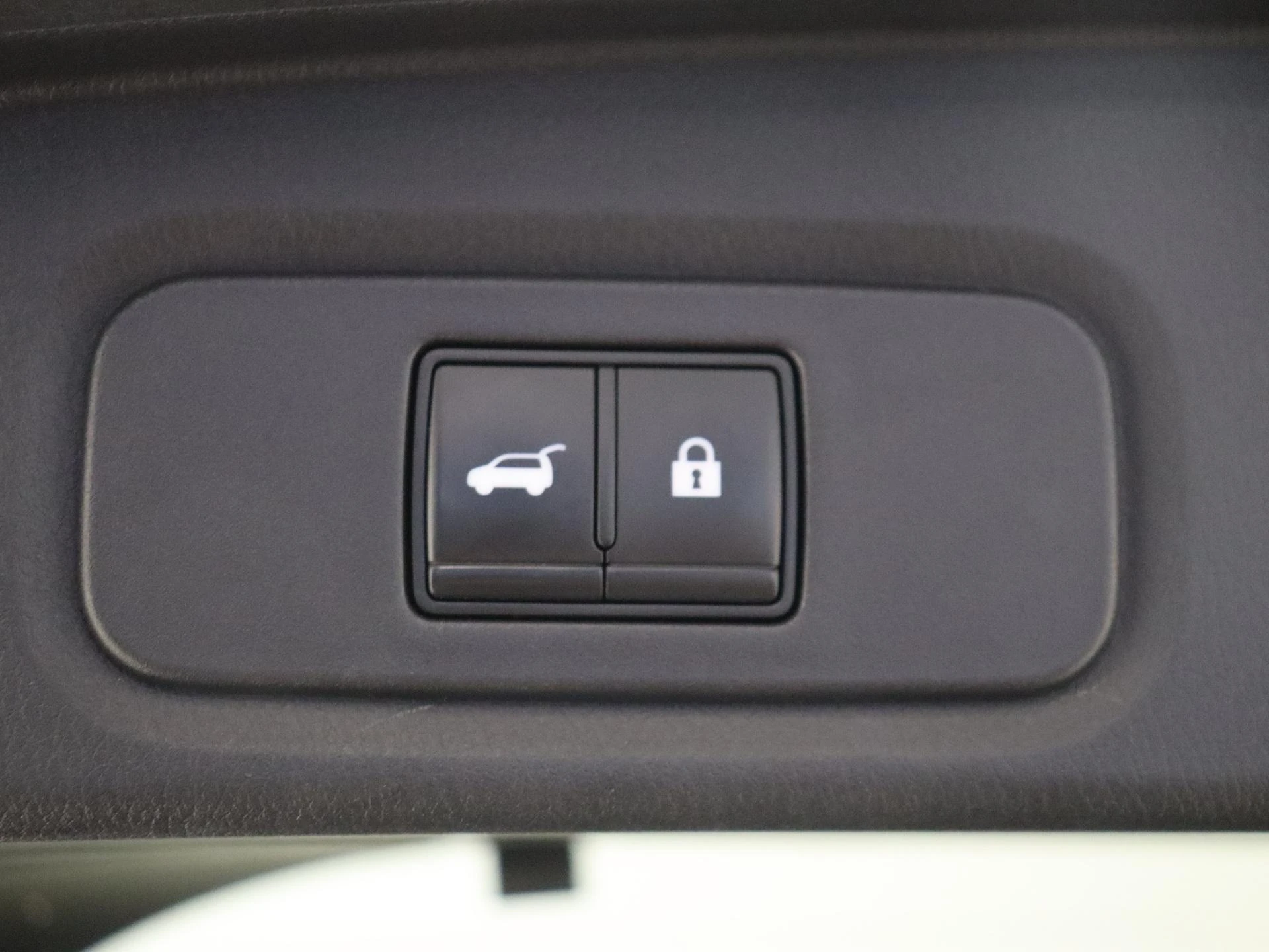 Nissan-QASHQAI-image-30