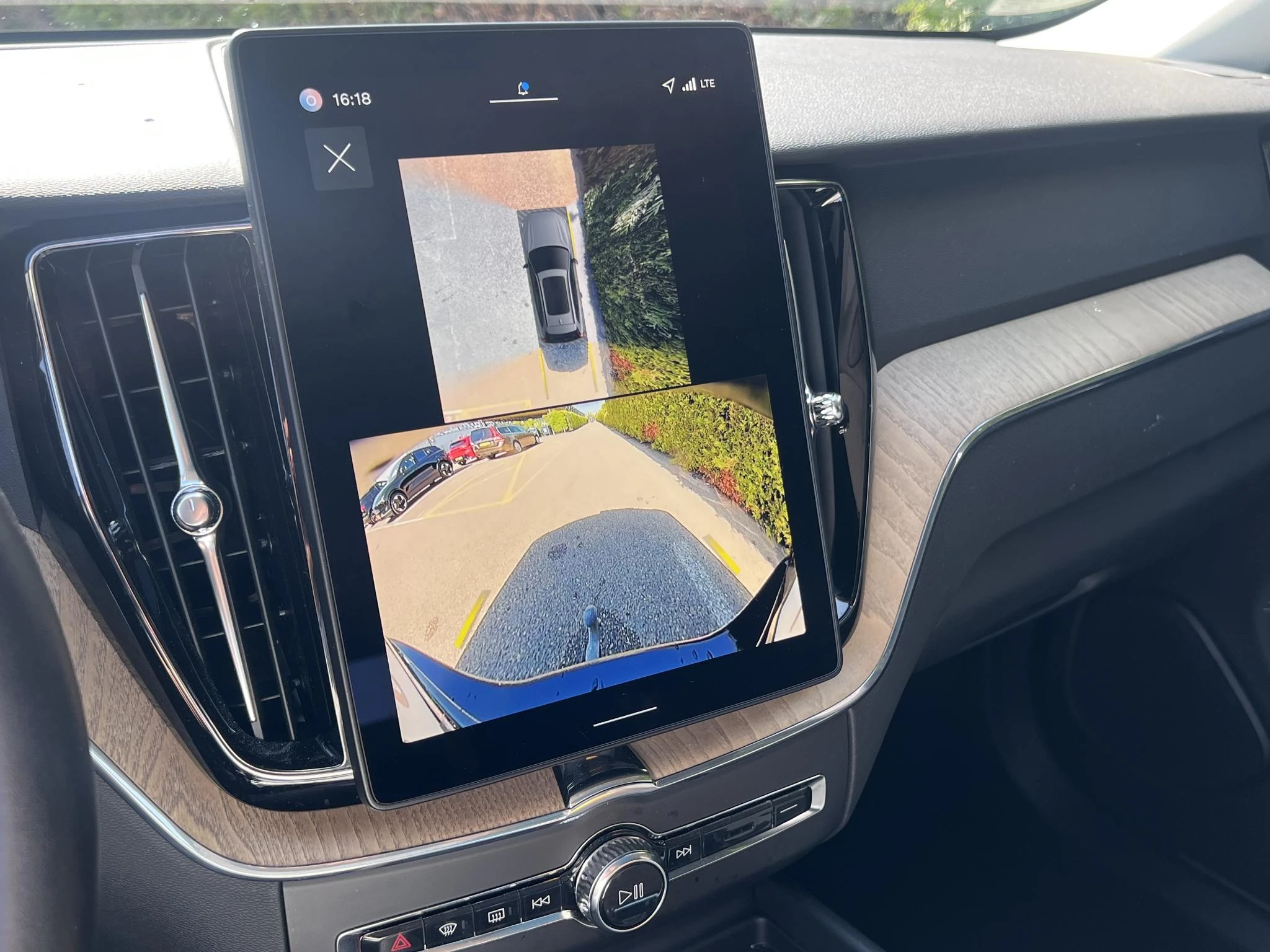 Volvo XC60 T6 Plug-in hybrid AWD Plus Dark