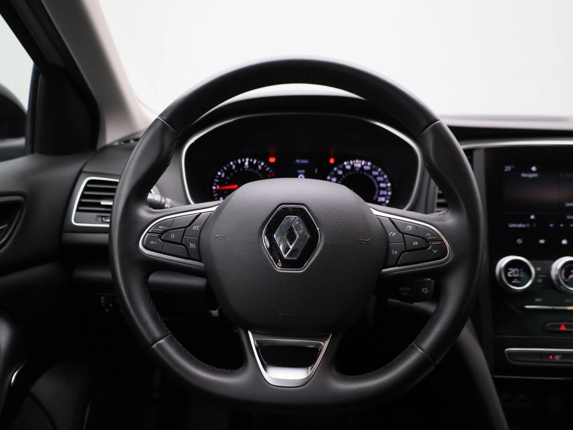 Renault-Mégane-image-6